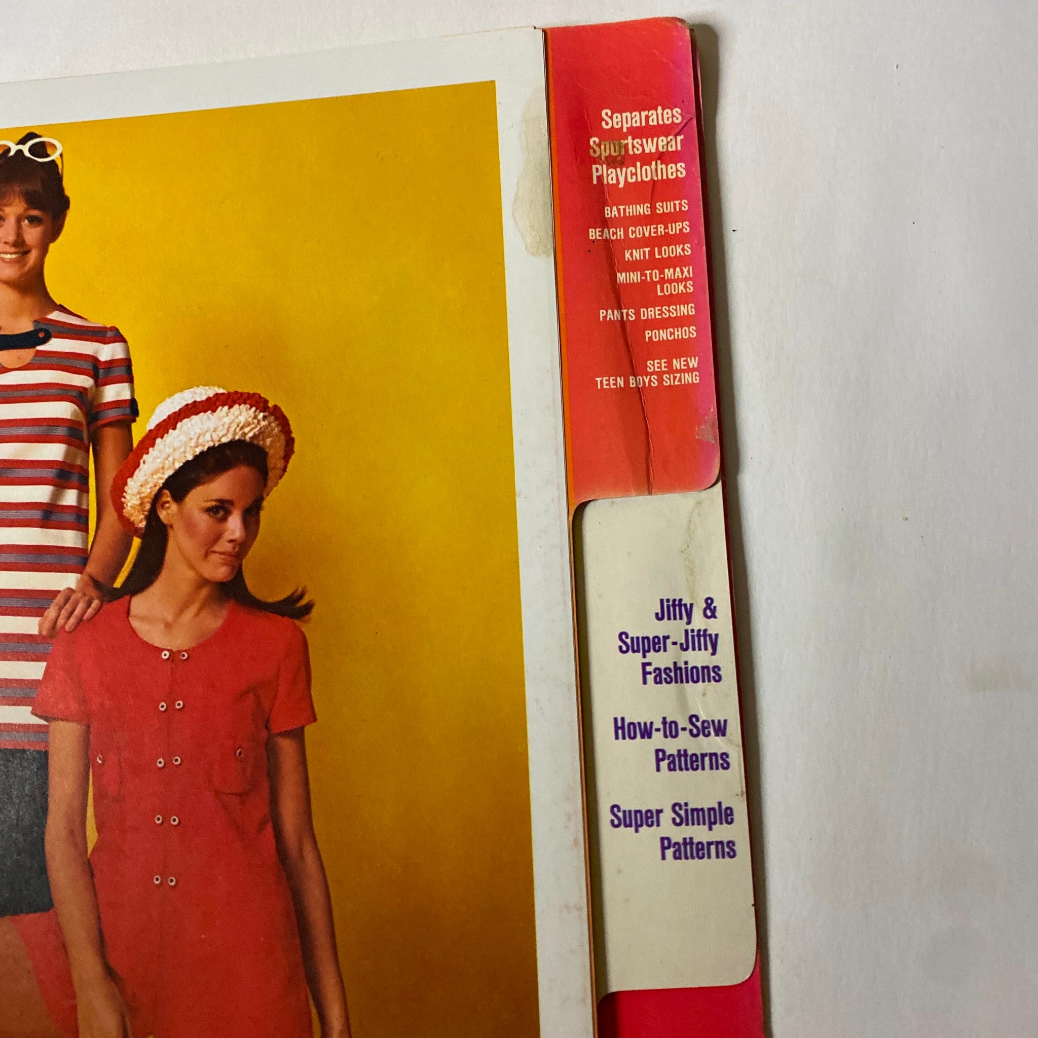 Simplicity 1970 Summer Catalog Vintage Magazine