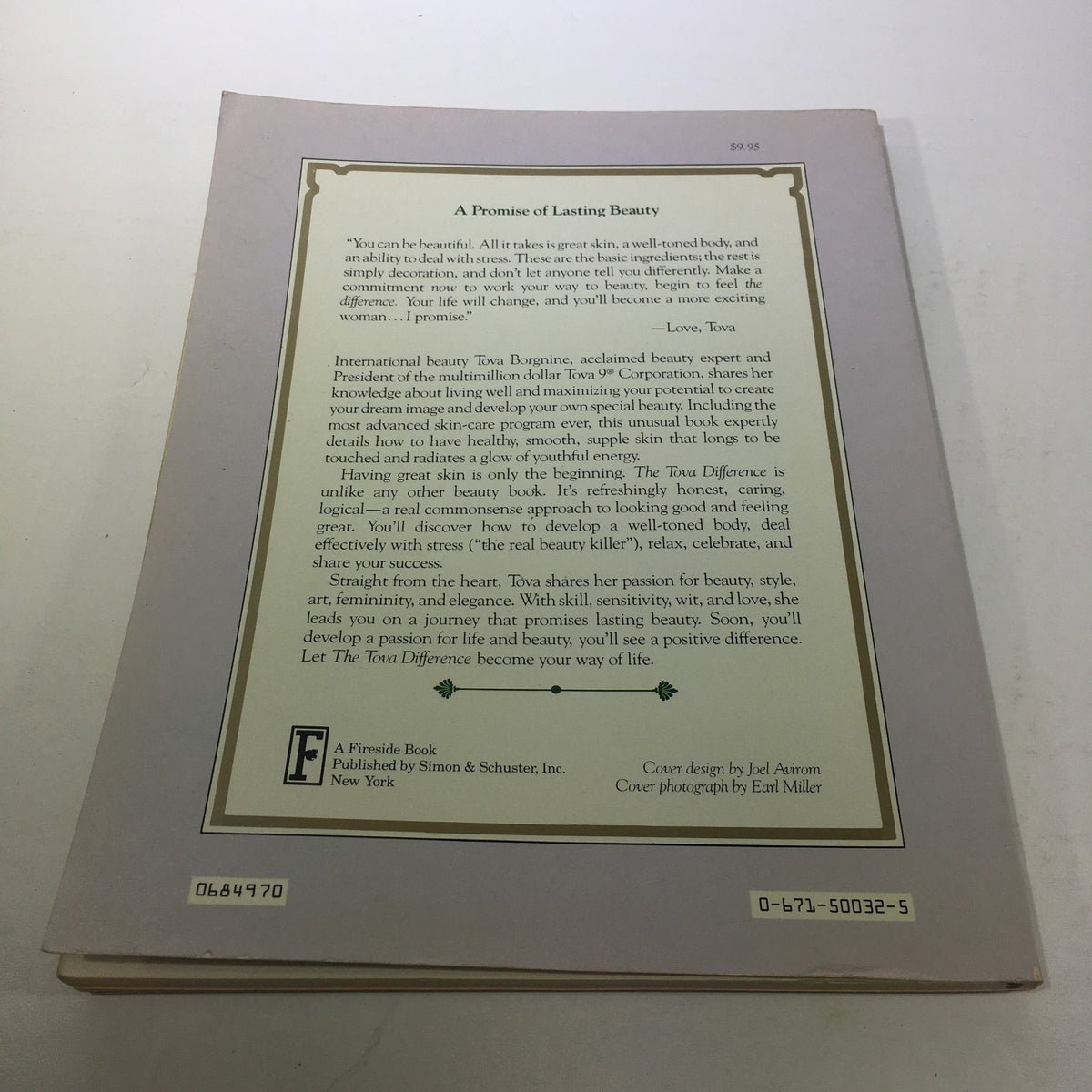 Back cover of 'The Tova Difference by Tova Borgninne: 1984 - A Promise of Lasting Beauty' highlighting Tova Borgnine's insights on achieving beauty and confidence.