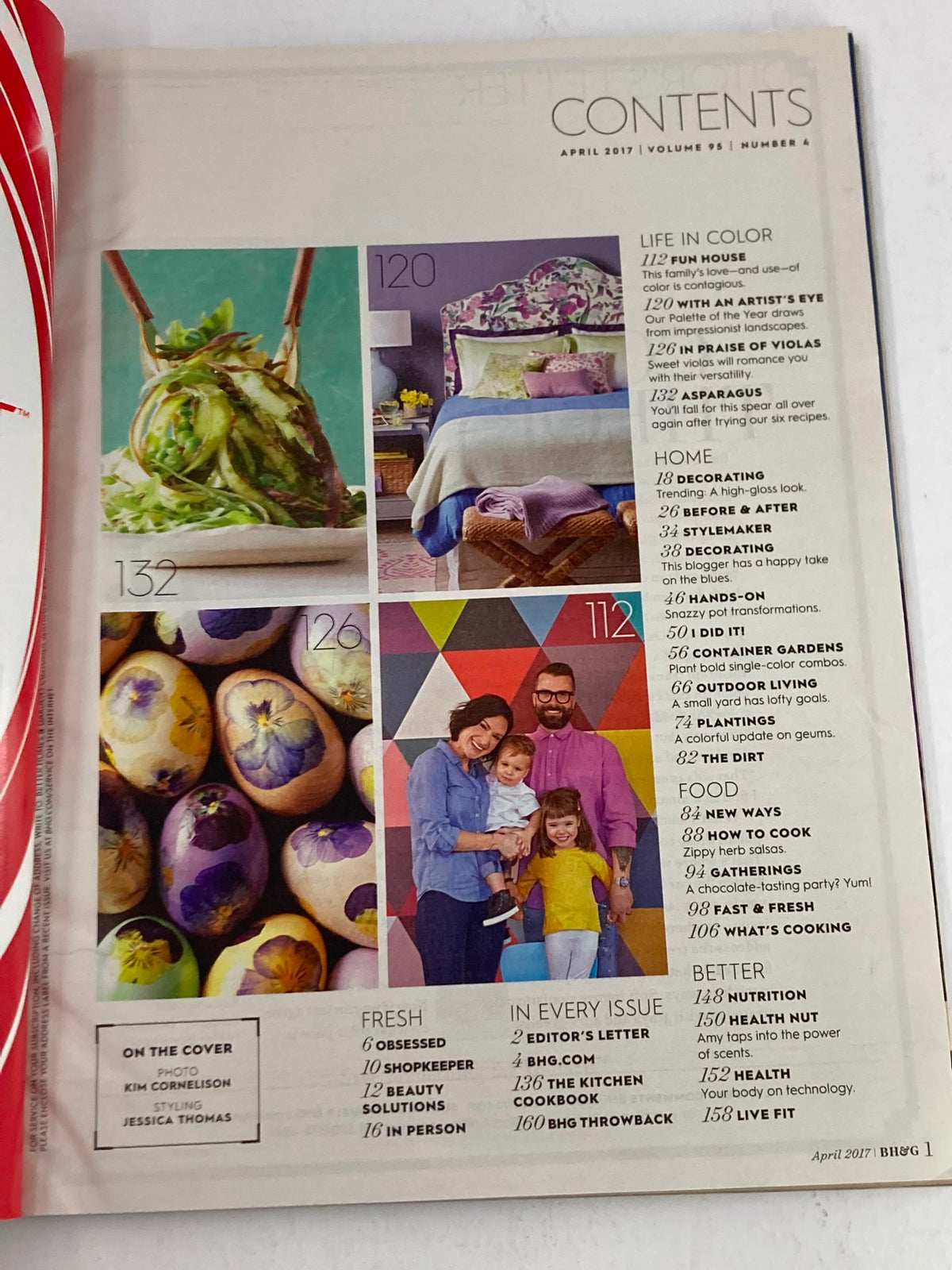 Contents page of Better Homes & Gardens Magazine April 2017 showcasing articles about home decor, seasonal gardening, and family activities, titled 'Better Homes & Gardens Magazine April 2017 Family Style Color No Label'.