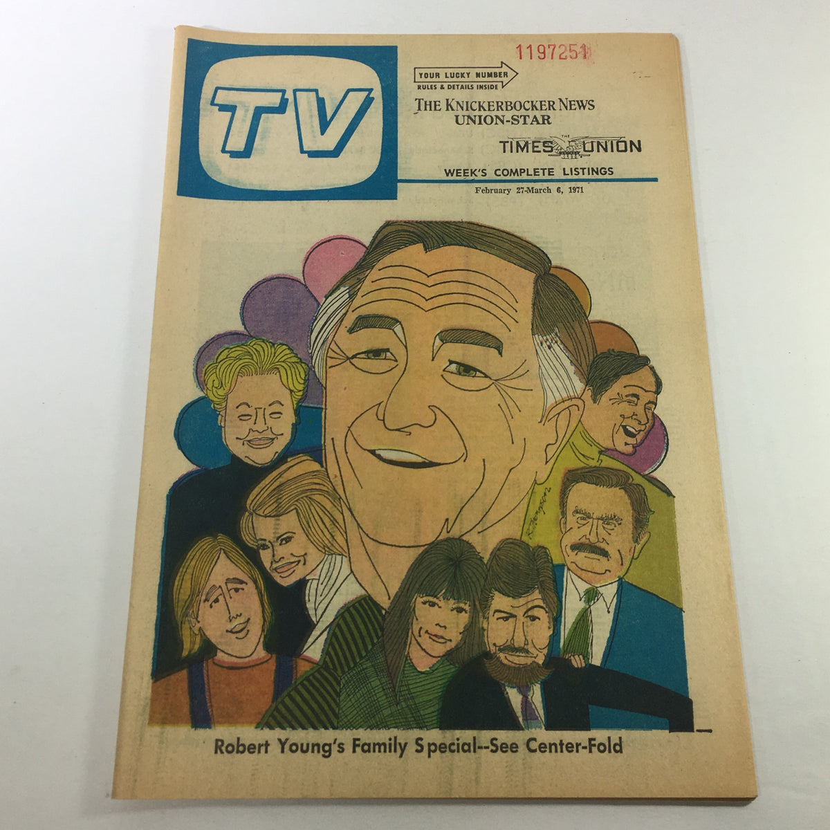 VTG TV Week's Complete TV Listings February 27-March 6 1971 featuring Robert Young Family on the cover, showcasing various portraits including Robert Young and cast members, colorful design, magazine format.