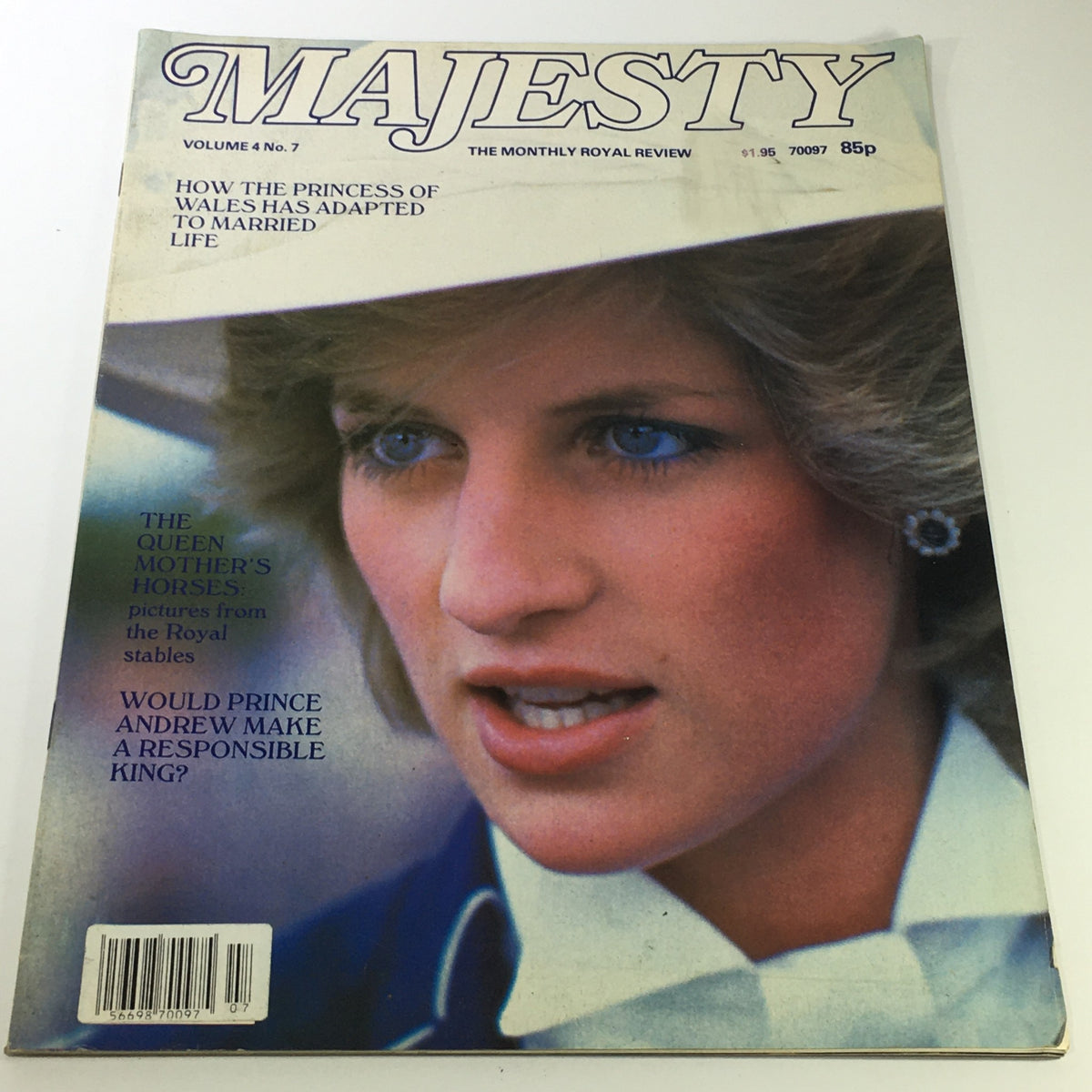 Cover of Majesty Magazine November 1983, Volume 4 No. 7 featuring Diana, Princess of Wales.