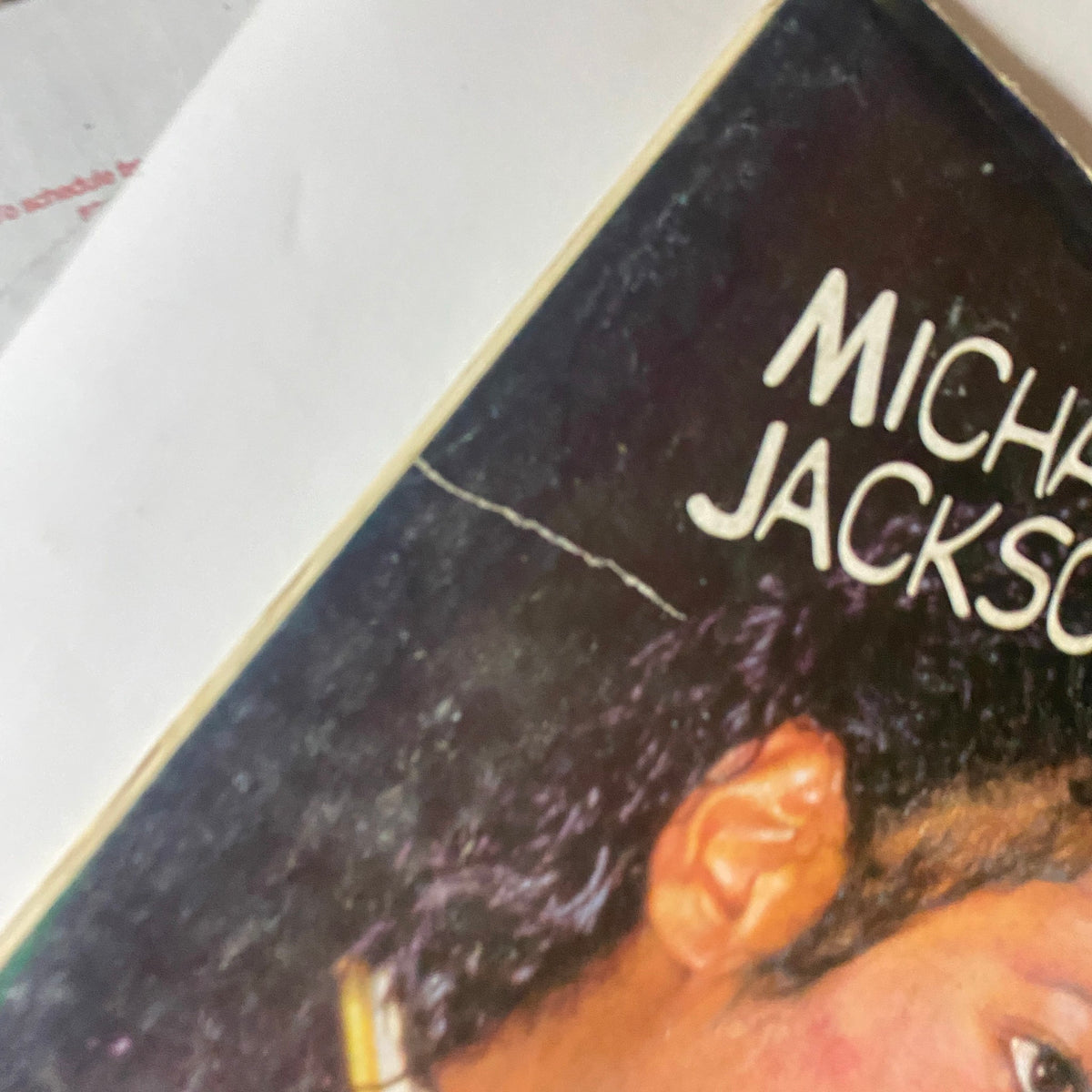 Close-up of the cover of the VTG Pop Giants TV Magazine 1984 highlighting the title 'Michael Jackson', capturing the essence of the King of Pop.