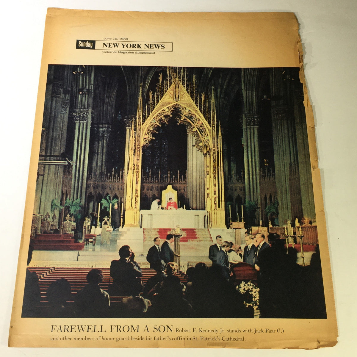 Cover of VTG Sunday New York News Magazine June 16 1968 featuring Robert Kennedy Jr. and Jack Paar at St. Patrick's Cathedral.
