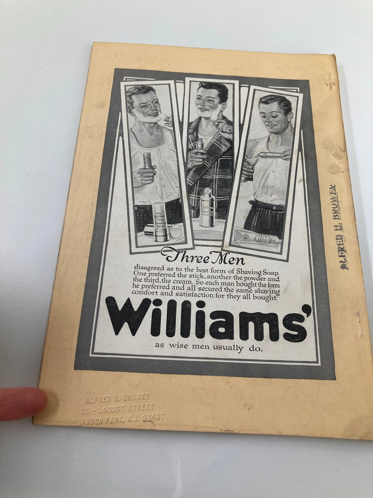 Back cover of the August 1915 National Geographic Magazine featuring an advertisement for Williams', highlighting vintage advertising style and graphics.