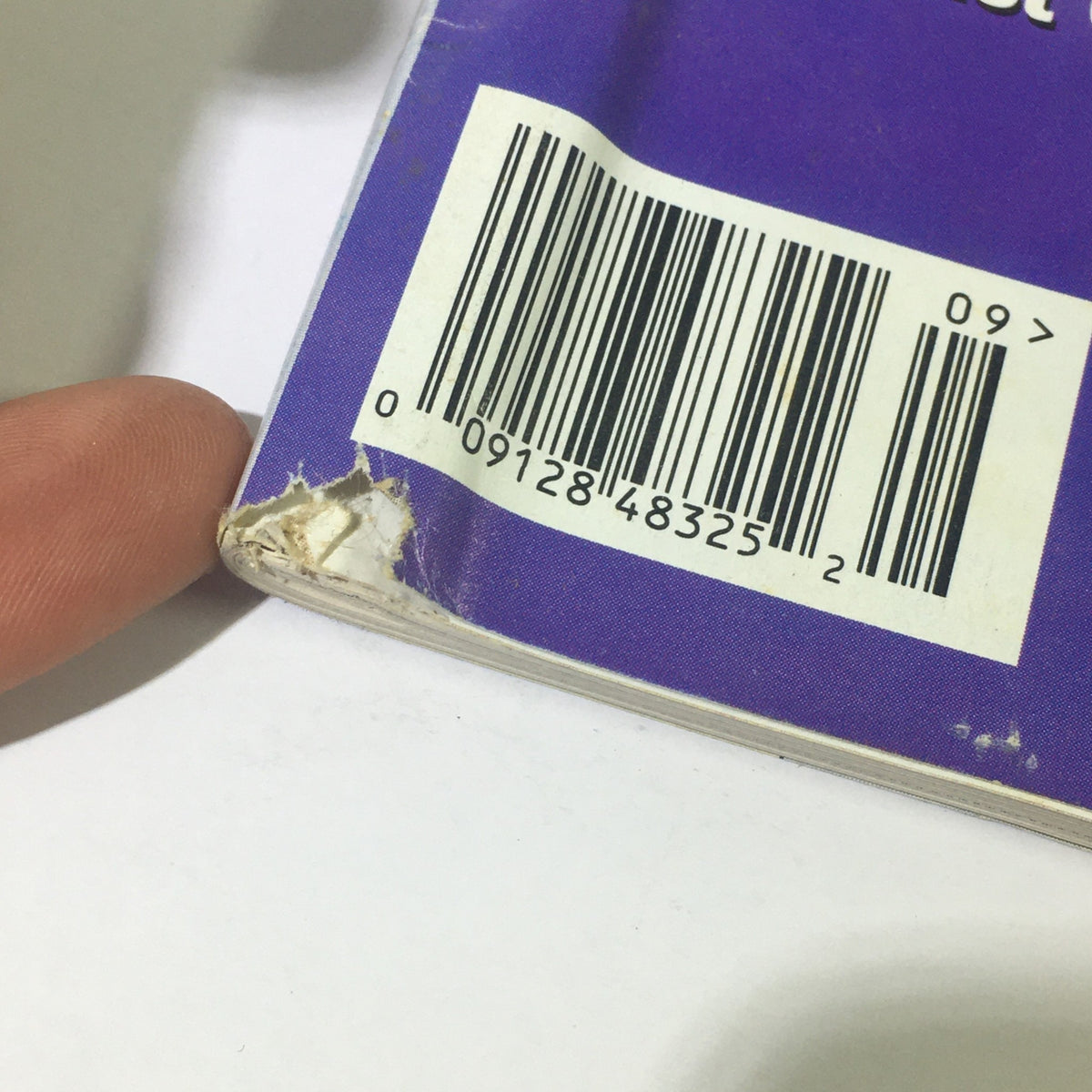 Close-up of the damaged corner of the Inside Kung Fu Magazine, September 1996, showing minor wear and the barcode.