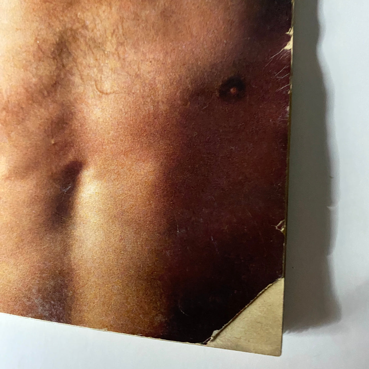 Close-up view of the cover of VTG Spin Magazine August 1986 Vol 2 #5, highlighting the texture and condition that emphasizes its vintage appeal.