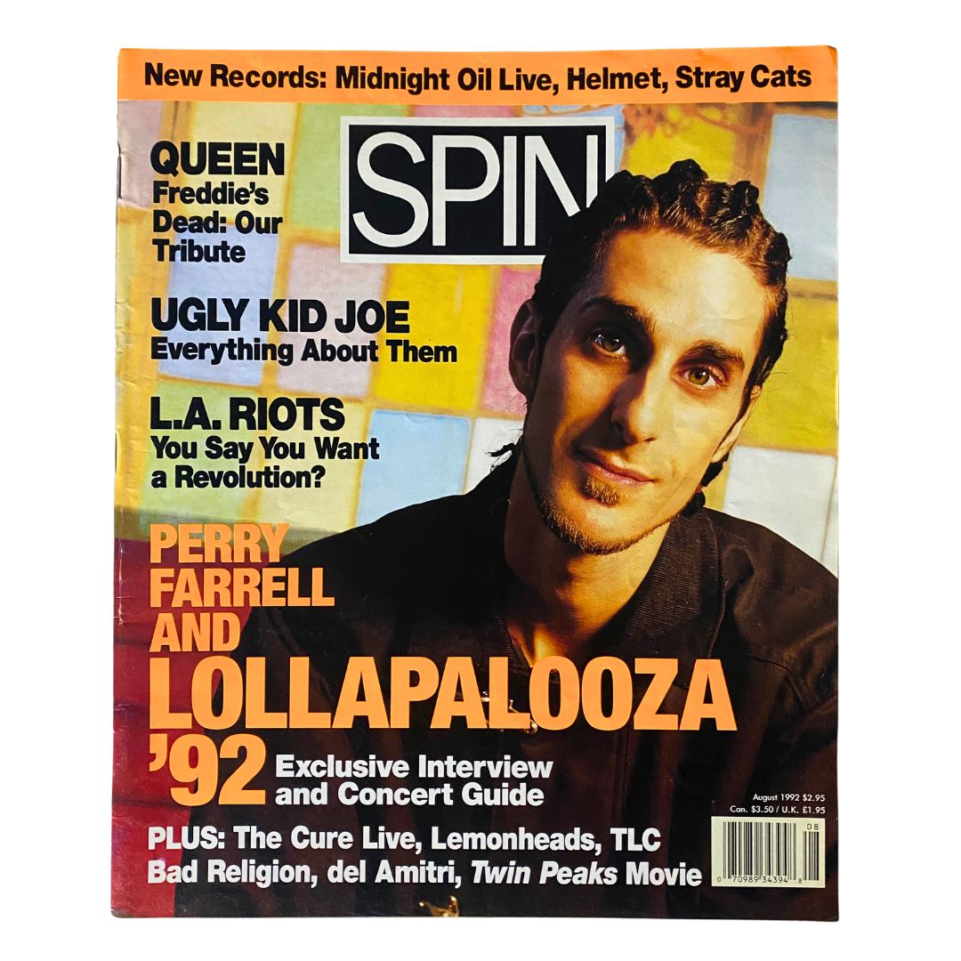 Cover of Spin Magazine August 1992, Volume 8, Number 5 featuring Perry Farrell and Lollapalooza '92, showcasing an exclusive interview and concert guide.