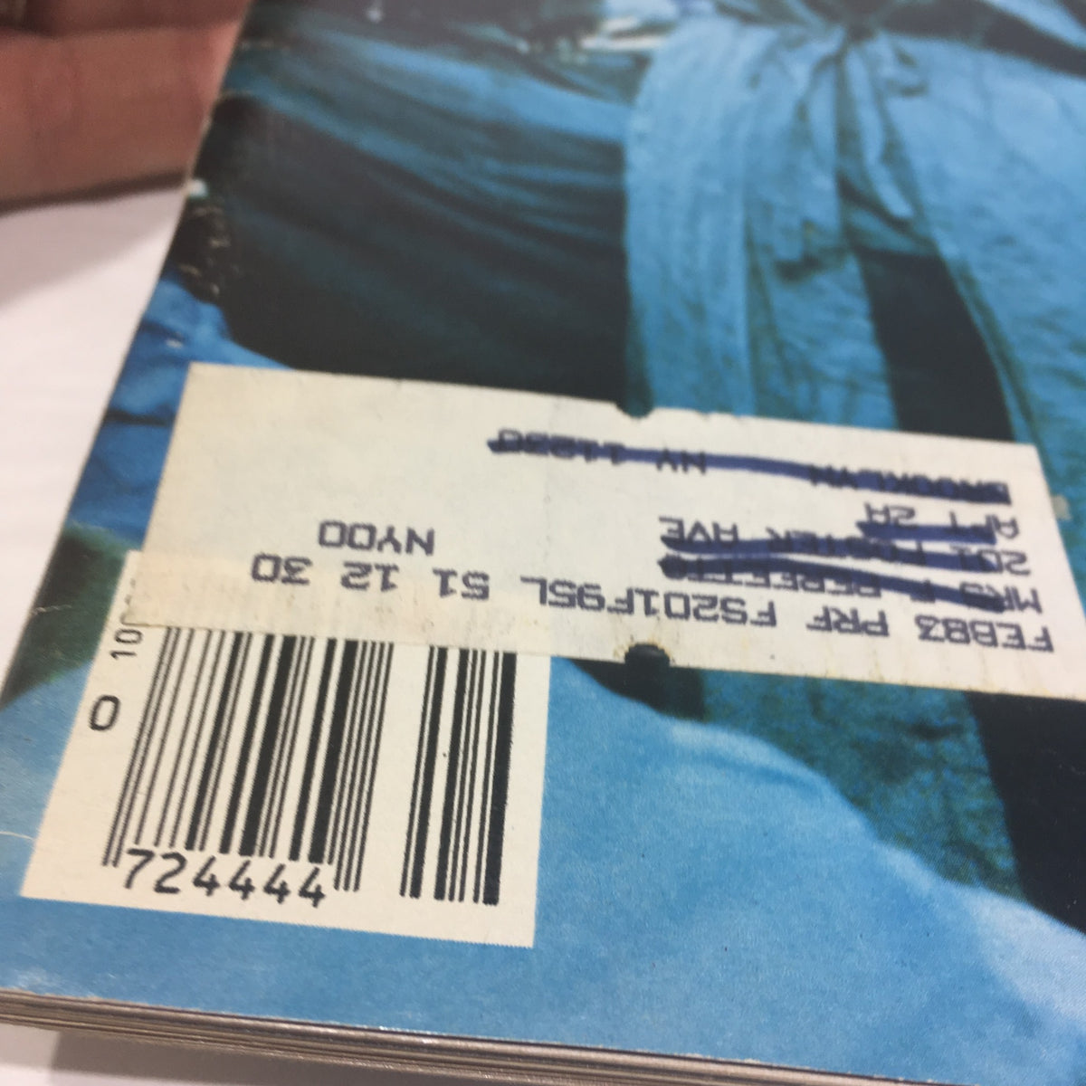 Image showing the back cover of Life Magazine: Liver Transplants - Dustin Hoffman - September 1982, with a visible barcode and pricing label.