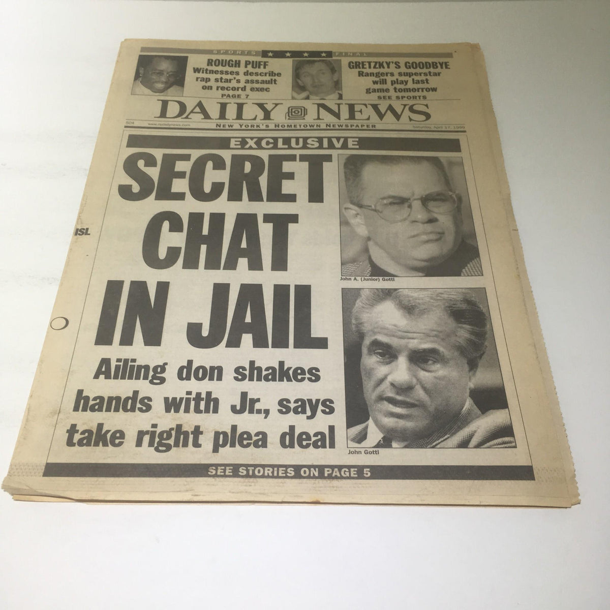 NY Daily News: April 17 1999, Secret Chat in Jail - front page features headline about secret conversations in jail, accompanied by images of notable figures involved.