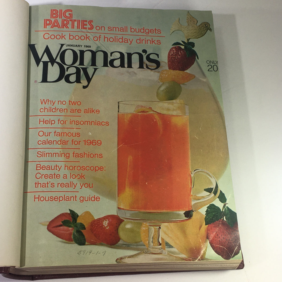 Cover of January 1969 Woman's Day Magazine featuring drink recipes and articles about family and lifestyle.