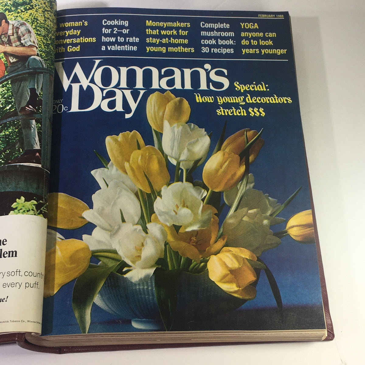 Cover of February 1969 Woman's Day Magazine showcasing flower arrangements and home decoration tips.