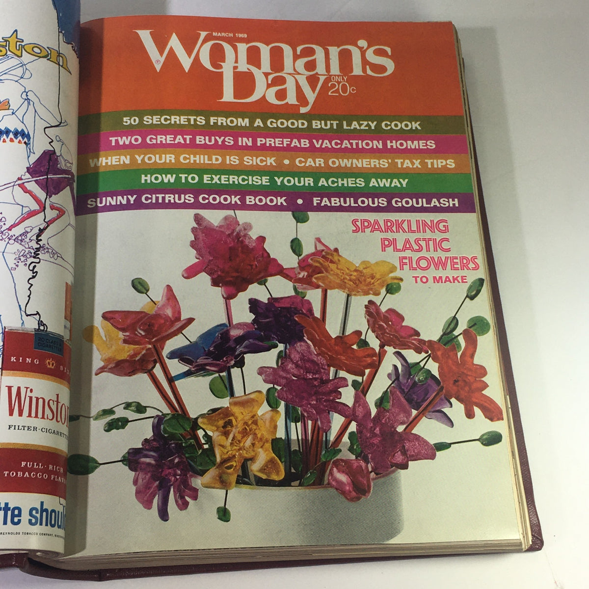 Cover of March 1969 Woman's Day Magazine highlighting secrets from cooks and creative craft ideas.