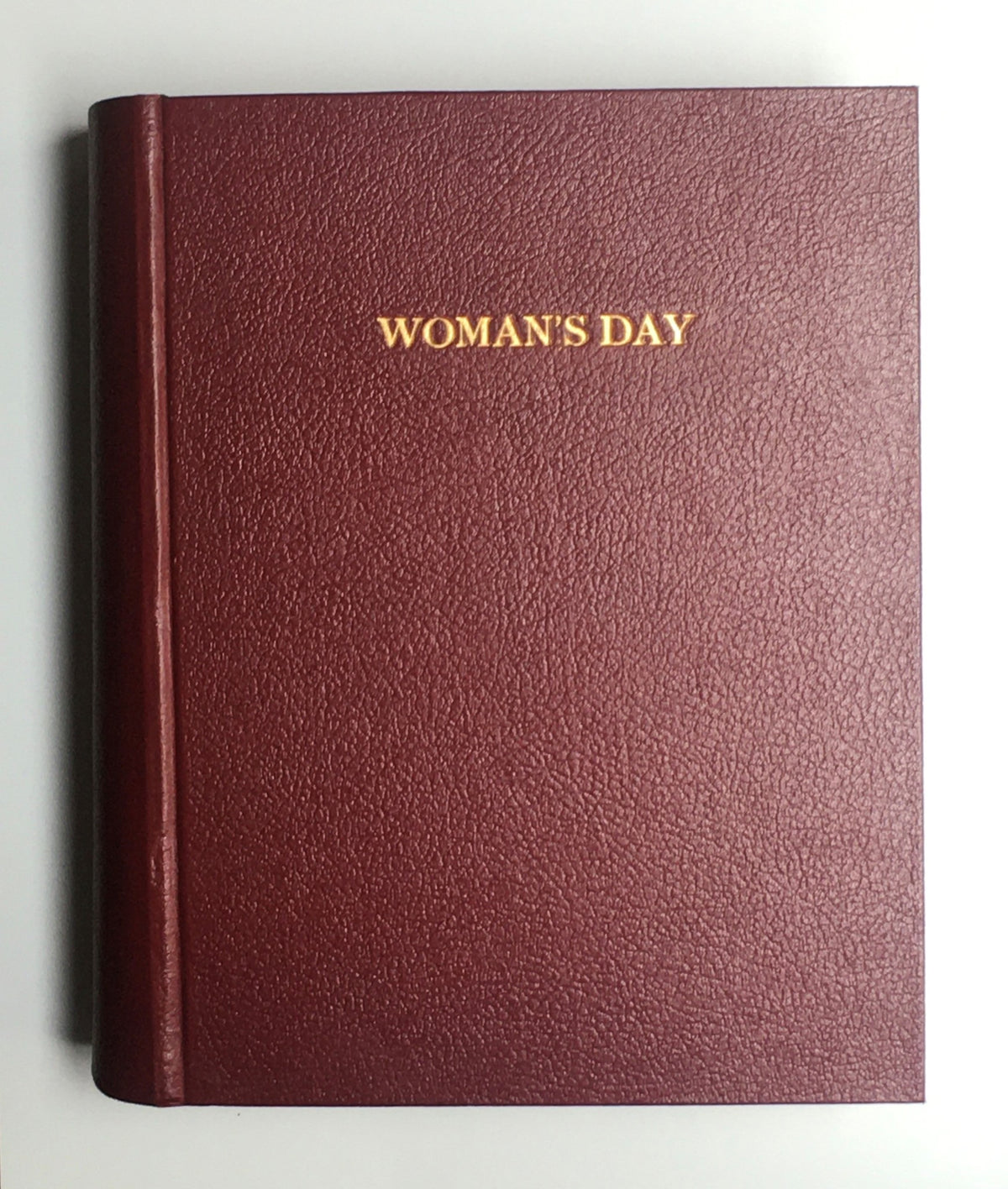 1960 Woman's Day Magazine, complete year-round compilation bound in a single book, featuring all issues from the year.