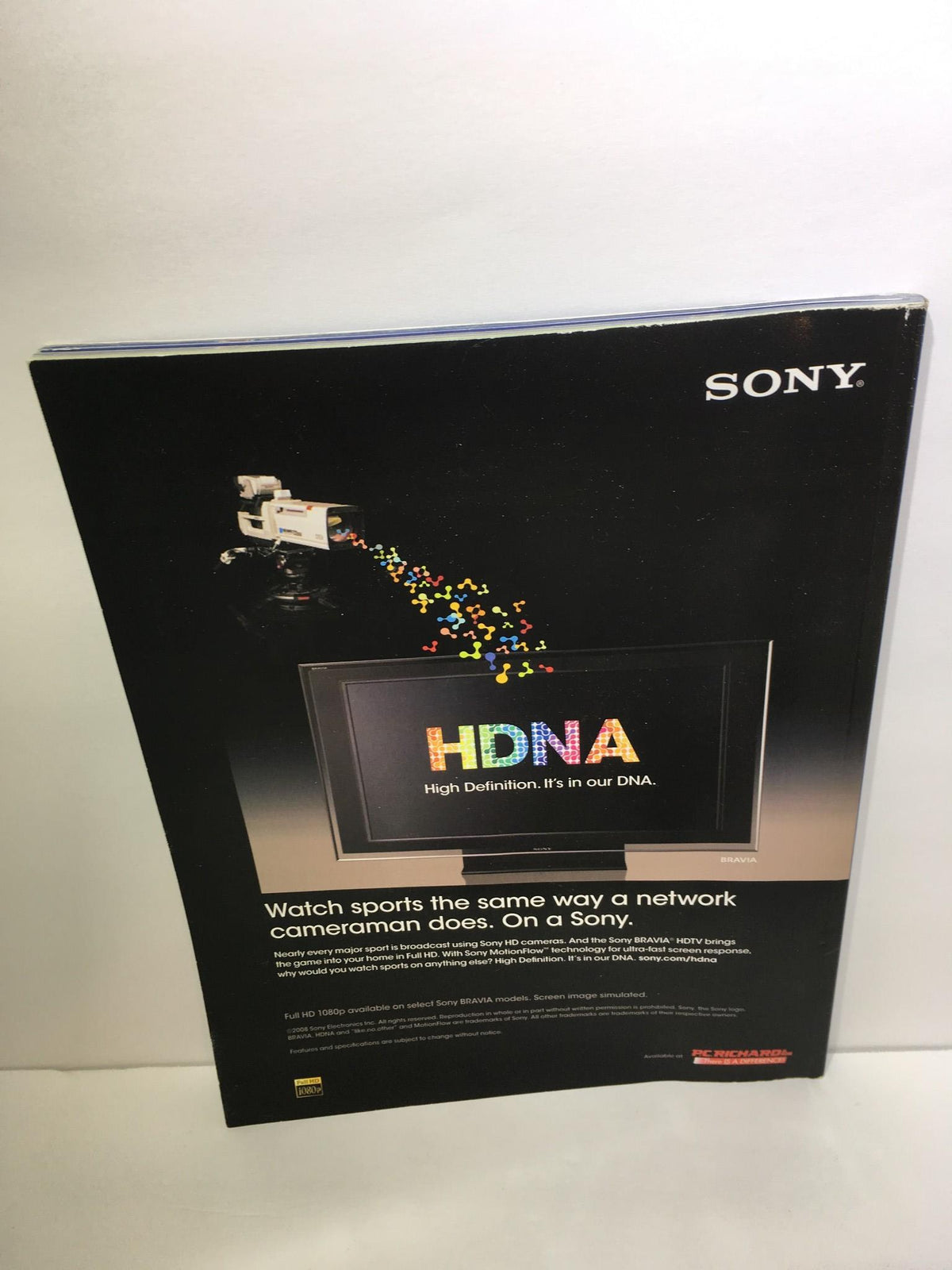 Back cover of Mets Official Magazine Volume 47 Issue 1 2008 with a different angle of the Sony HDNA advertisement.