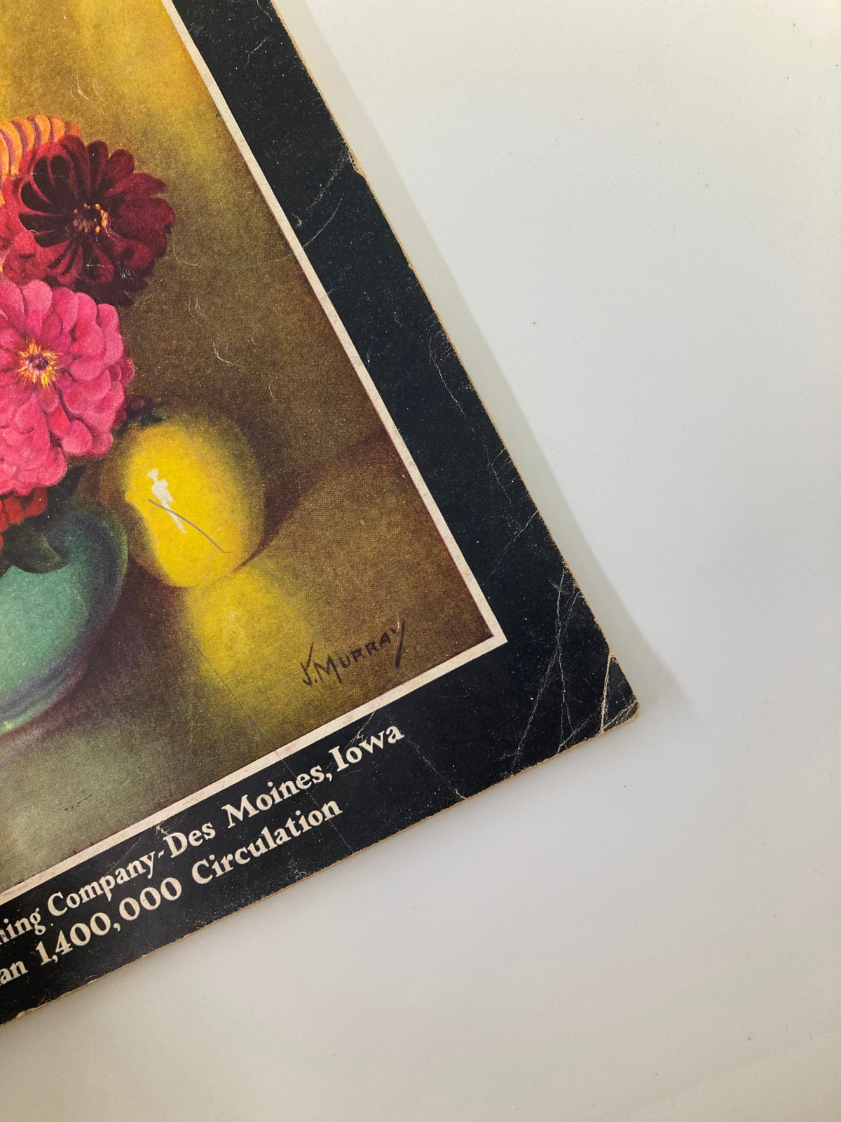 Corner detail of the VTG Better Homes & Gardens Magazine October 1931, showcasing the publisher information and signature.