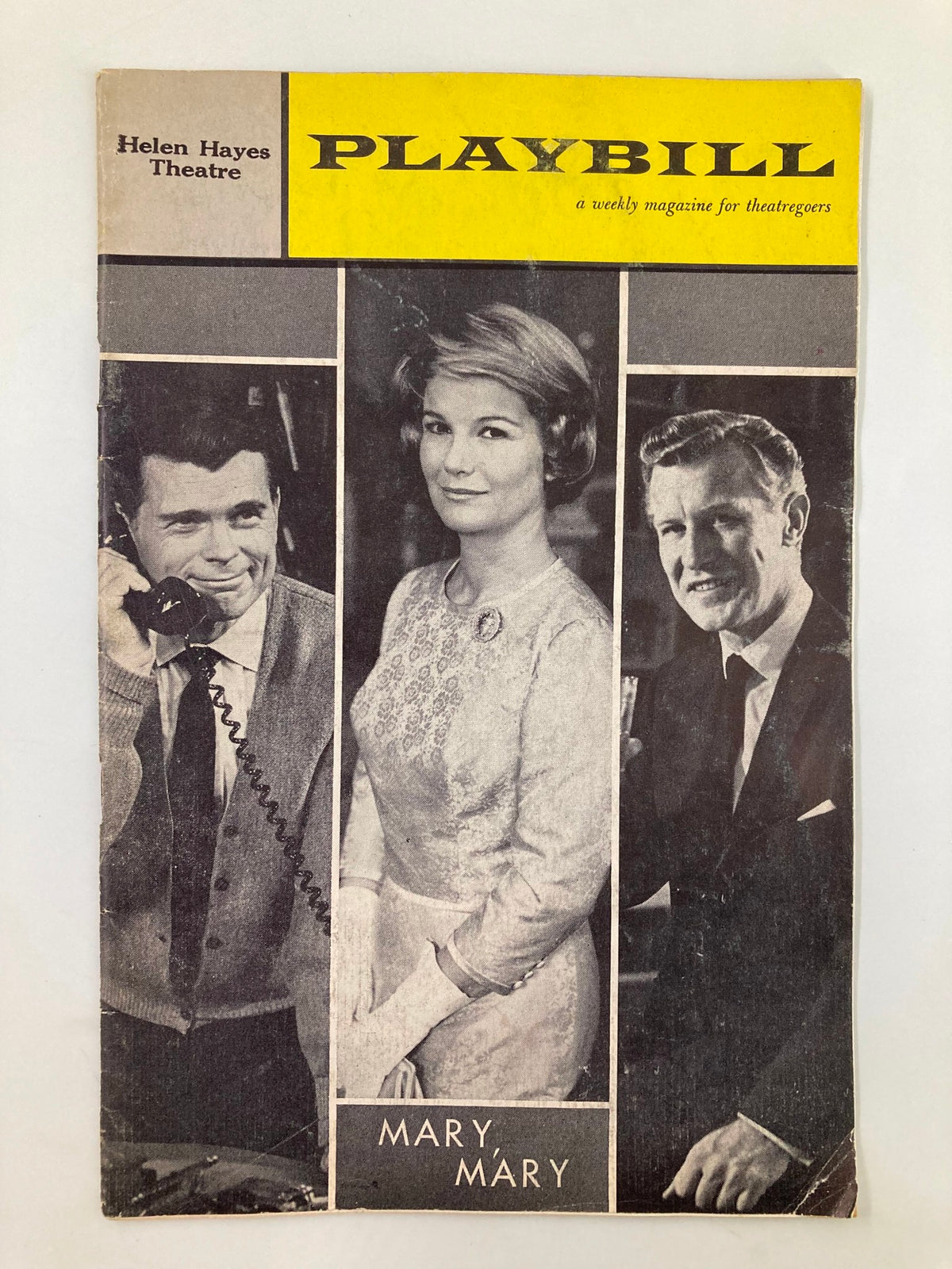 1962 Playbill titled 'Mary Mary' featuring actors Barbara Bel Geddes and Edward Mulhare from the Helen Hayes Theatre, showcasing a vintage theatre magazine aesthetic.