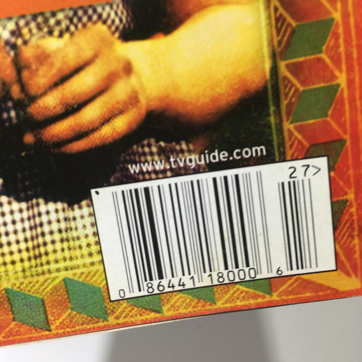 The back cover of TV Guide July 1-7 2000, featuring barcode and promotional content related to The Wizard of Oz.