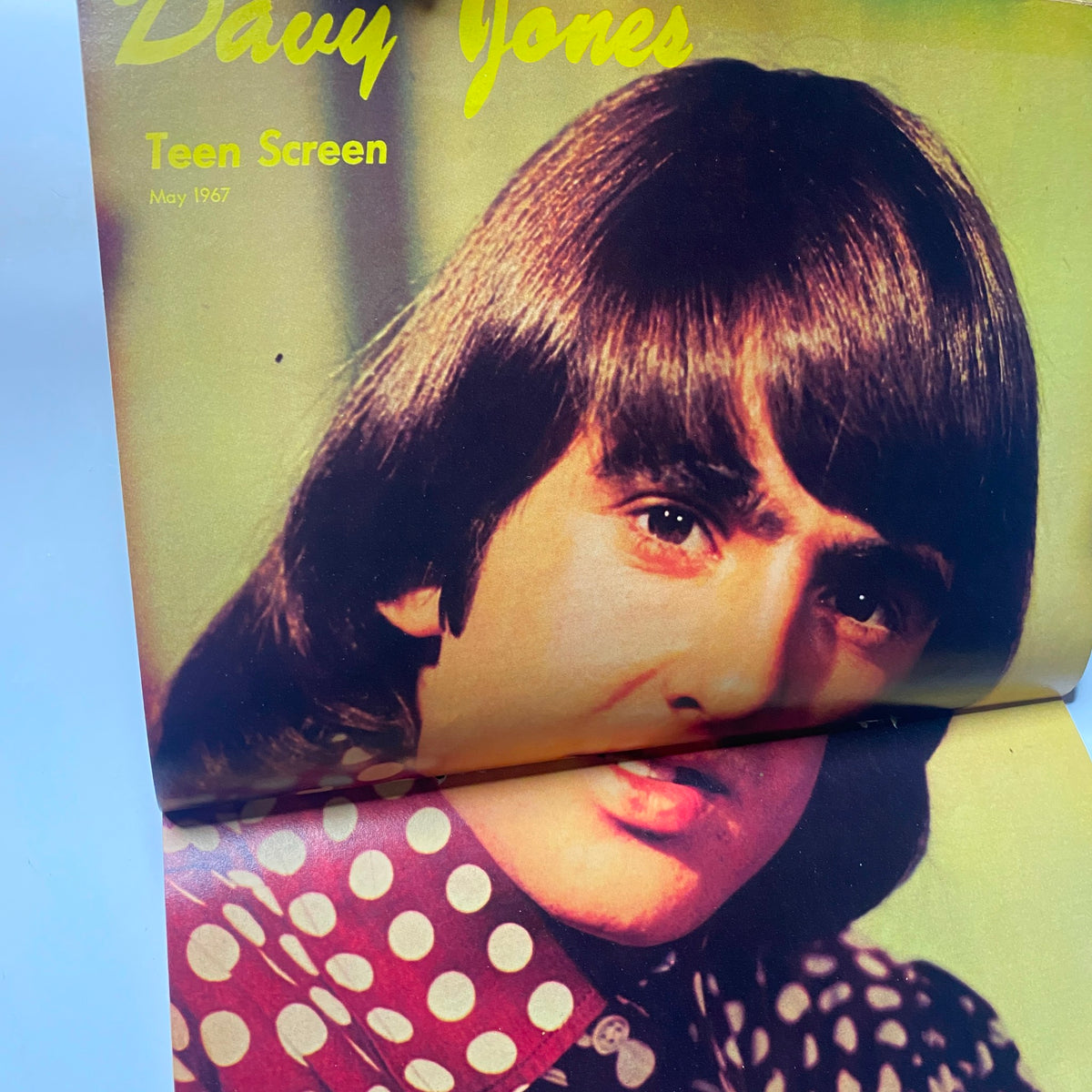 Pin-up of Davy Jones from Teen Screen Magazine May 1967, emphasizing the iconic look of the Monkees star within the magazine.