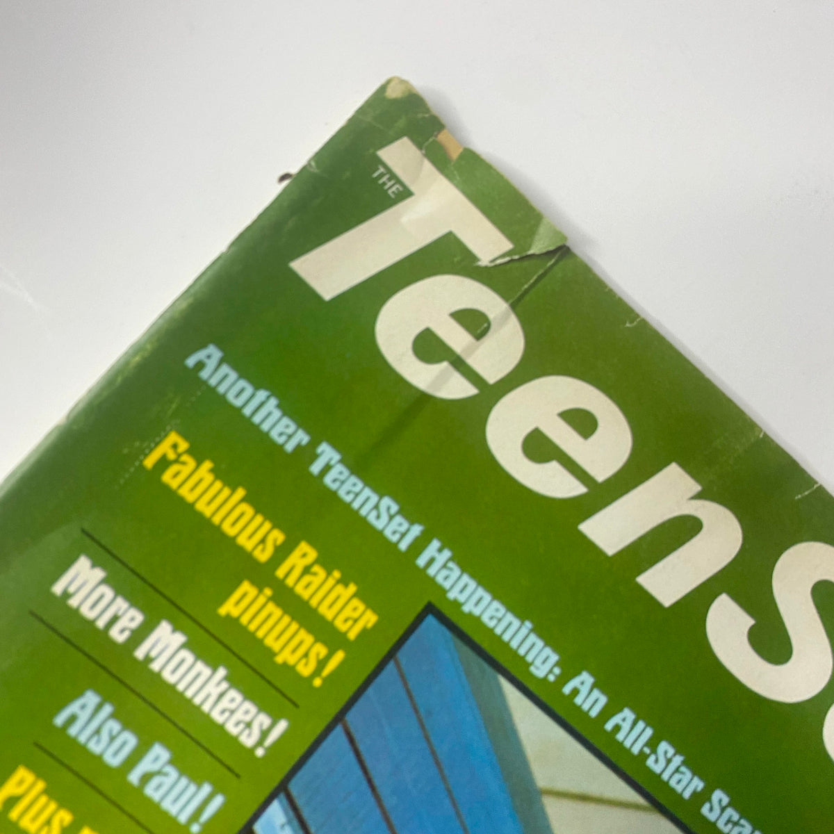 Close-up of Teen Set Magazine April 1967 showing details of the cover including the title and feature on Fabulous Raider pin-ups.