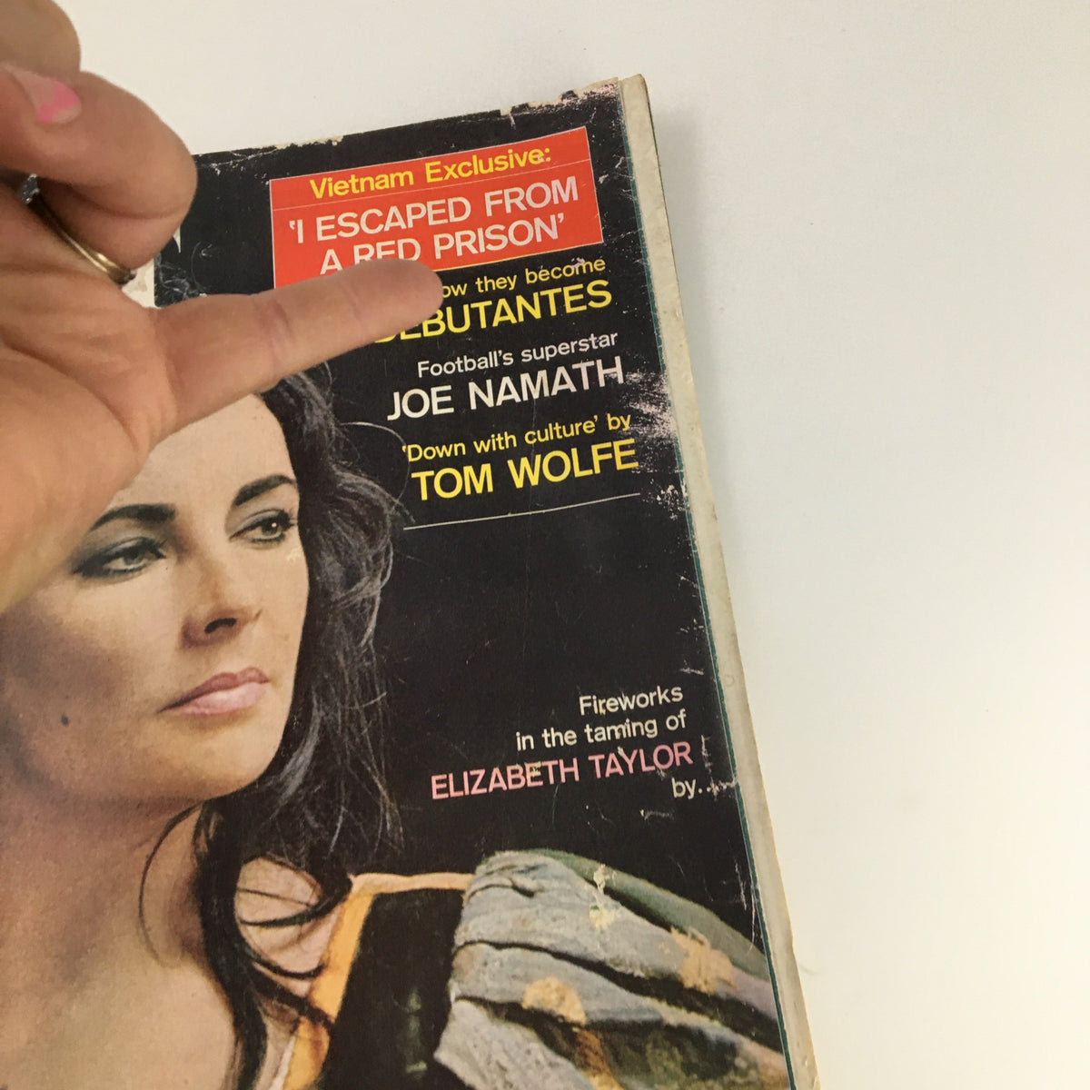 Detail view of The Saturday Evening Post December 3 1966 cover showcasing headline about Joe Namath and the article by Tom Wolfe.