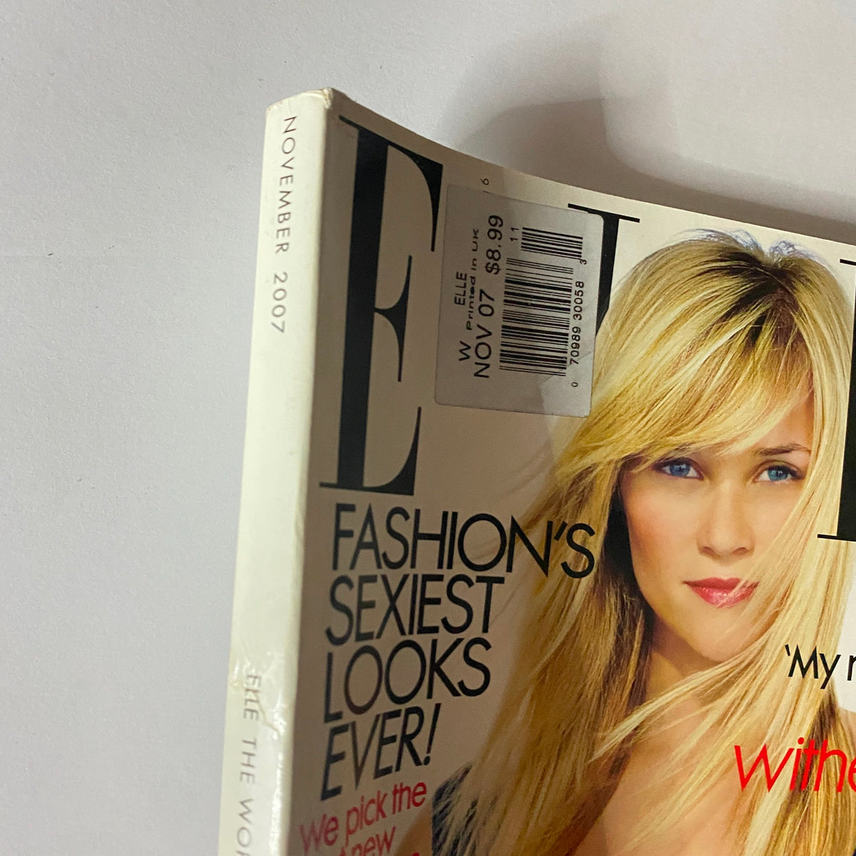 Close-up of the Elle UK Magazine November 2007 edition showcasing Reese Witherspoon with emphasis on fashion trends and promotional content.