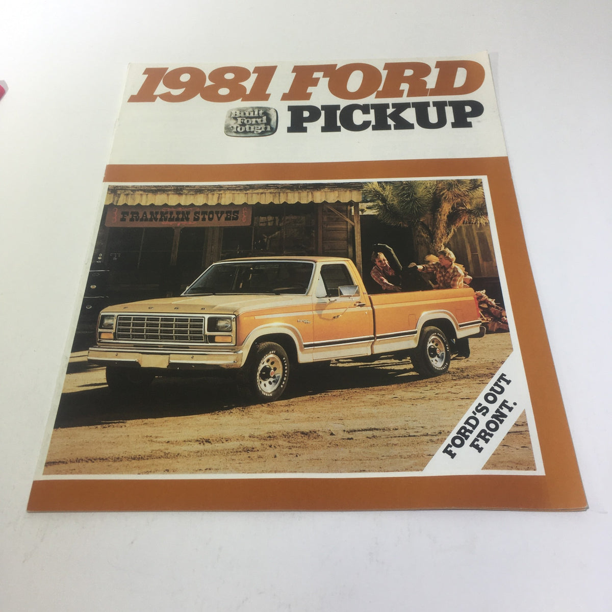 1981 Ford Pickup New 4.2L (255) V-8 Truck Engine brochure cover featuring a classic Ford pickup model on a scenic background.