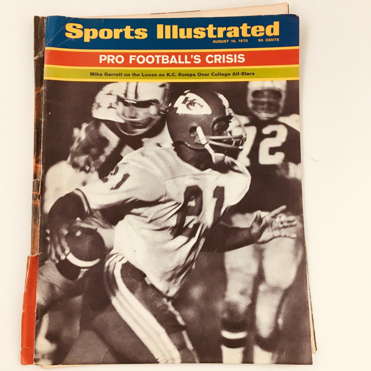 Sports Illustrated Magazine August 10, 1970 featuring Mike Garrett on the cover, showcasing the vibrant title and imagery capturing a pivotal moment in sports history.