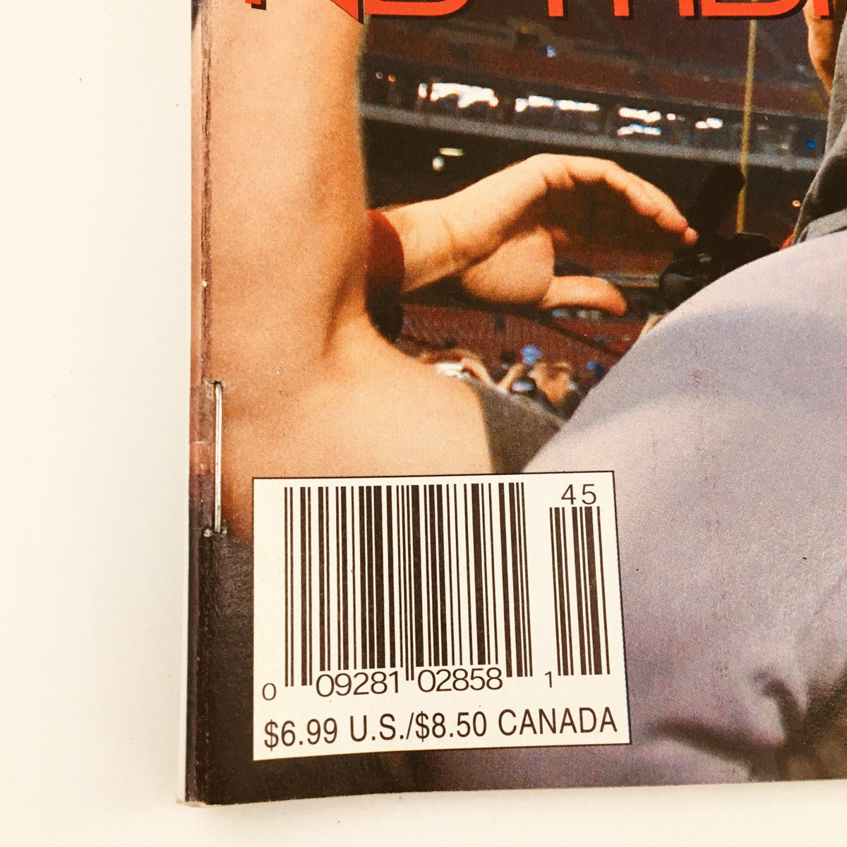 Lindy Sport's Presents 2004 World Series Champs Boston Red Sox - Cover of the magazine showing a barcode and pricing information.
