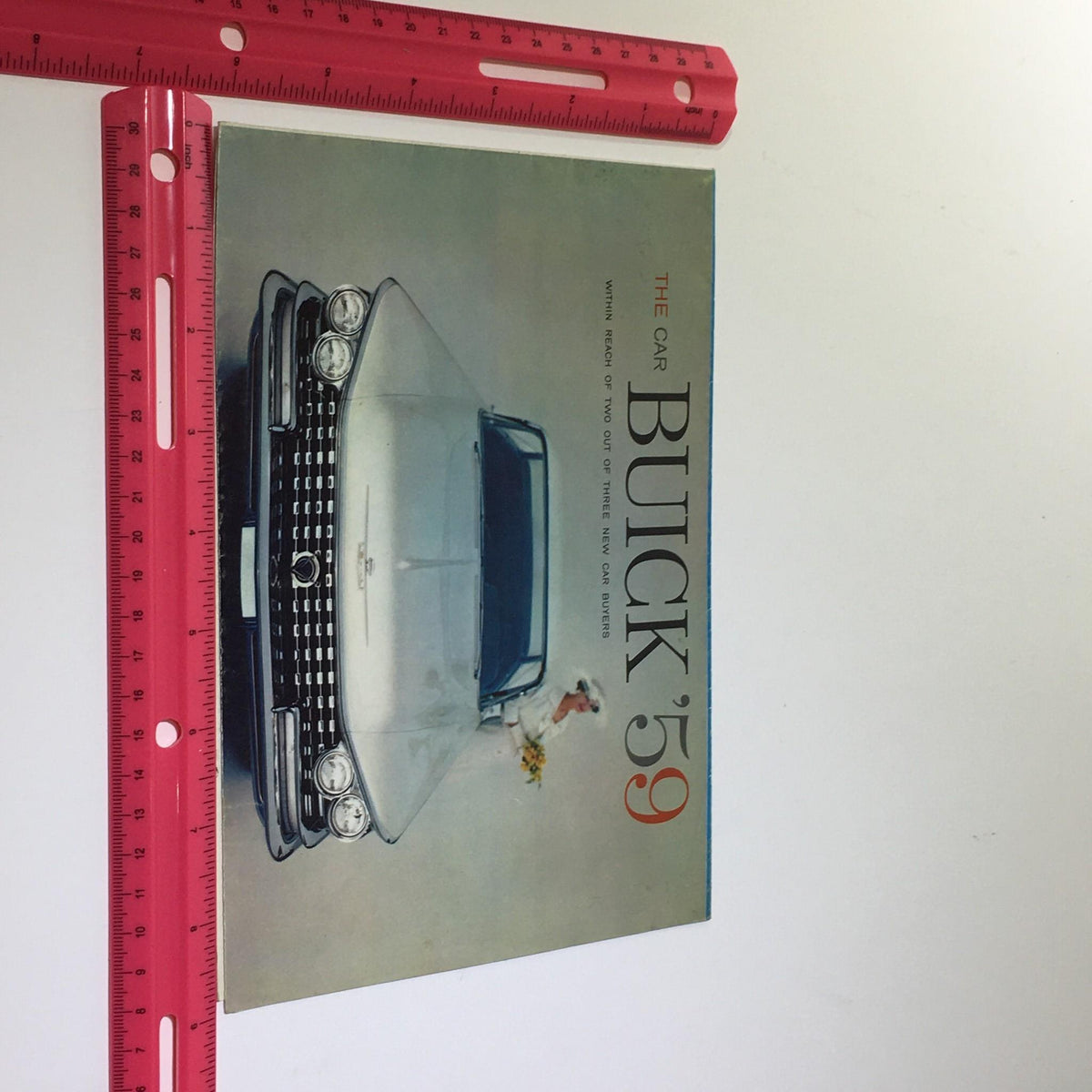 Front cover of the 1959 Buick LeSabre Standard Twin Turbine Transmission 24-P Car Catalog Brochure showcasing a stylish Buick car design.