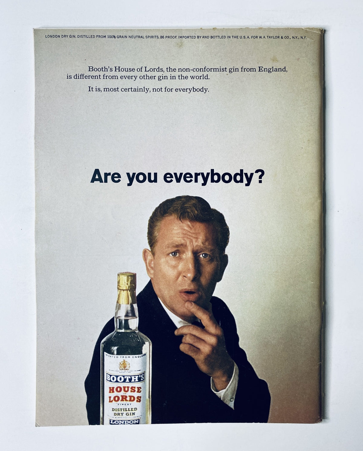 The New Yorker Magazine August 22, 1964 cover featuring an illustrated crowd face, designed by A. Birnbaum, showcasing unique artwork relevant to the era.