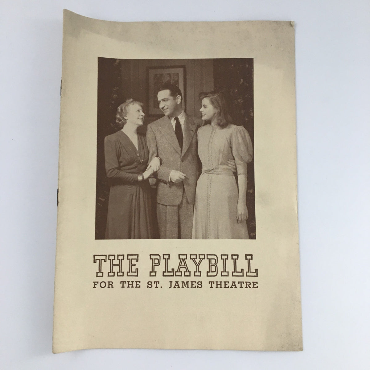 Front cover of the 1942 Playbill for the St. James Theatre showcasing the play 'Claudia' with Frances Starr and Dorothy McGuire.