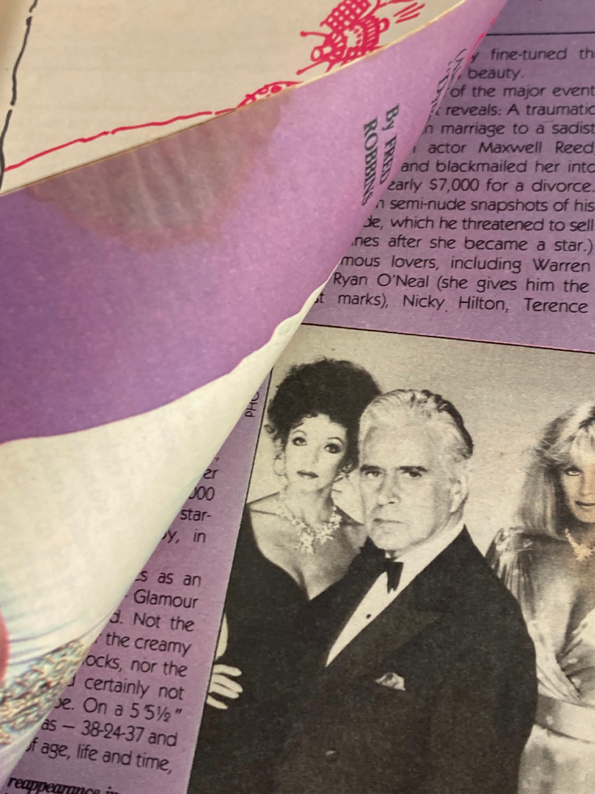 Page from VTG Soap Opera Digest June 21 1983 with featured articles and photographs of soap opera stars.