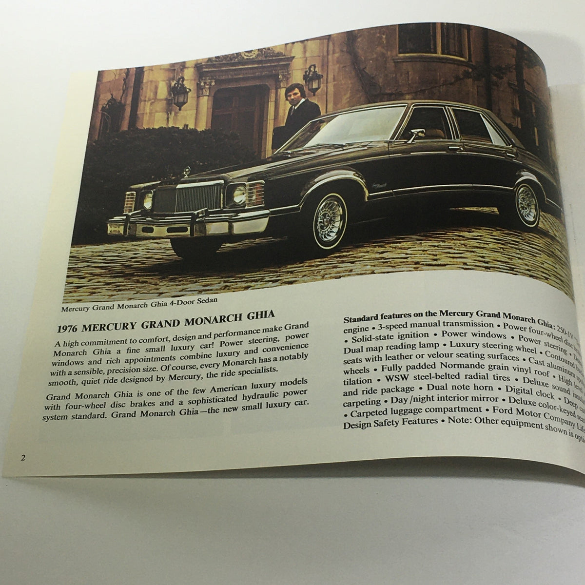 Inside page of the Vintage Lincoln-Mercury 1976 Mercury Grand Monarch Ghia brochure, showcasing detailed specifications and features of the Grand Monarch Ghia.