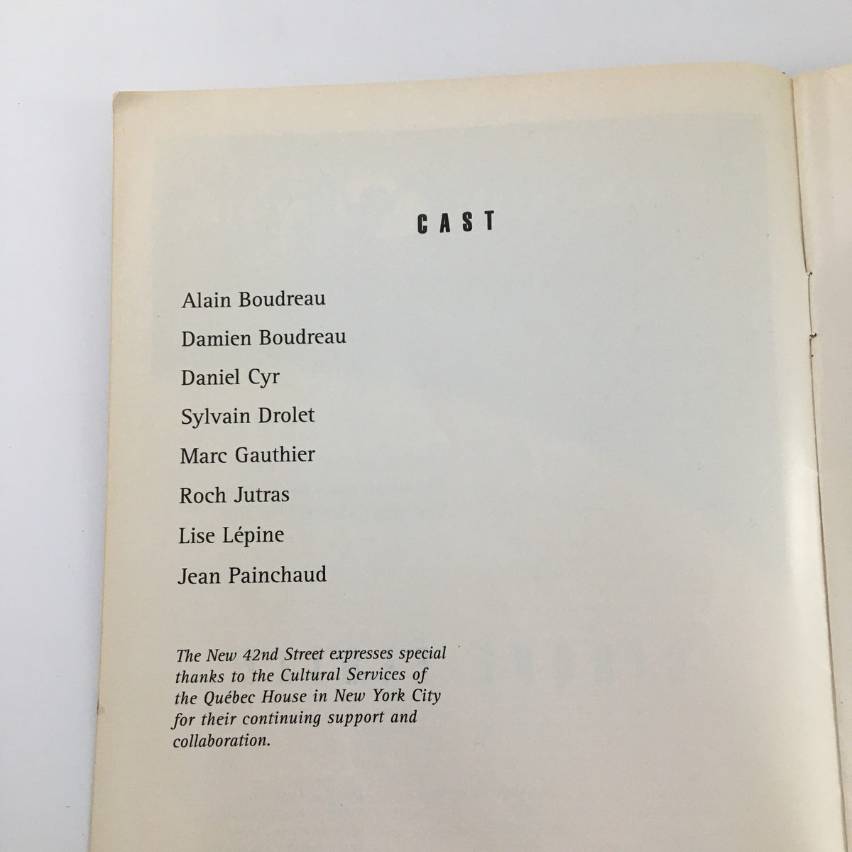 Cast list page from the 1995 Showbill for 'Cirque Eloize' at The New Victory Theater including names such as Alain Boudreau and Daniel Cyr.