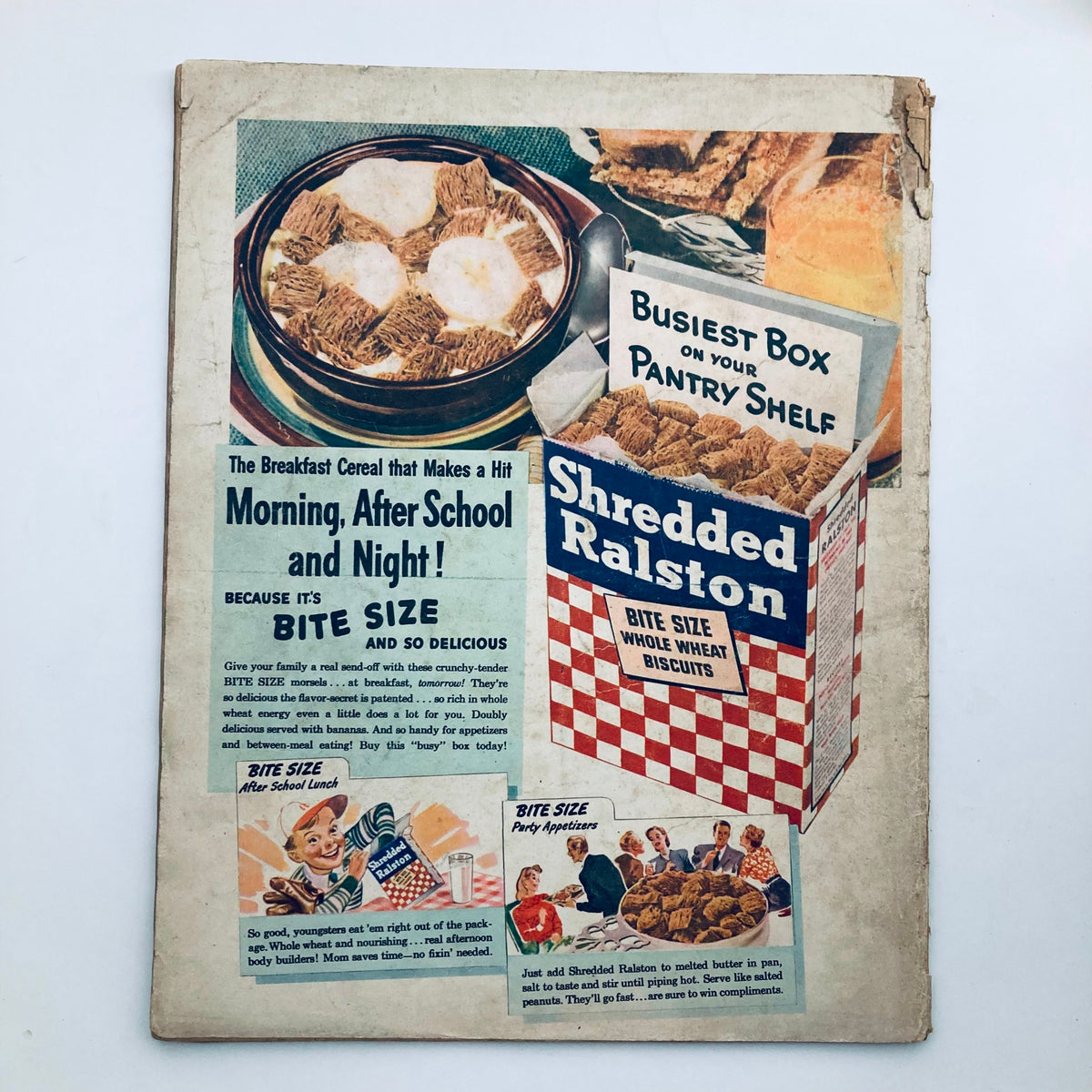 Back cover of VTG Look Magazine April 1 1947 Vol 11 No. 7, showcasing an advertisement for Shredded Ralston cereal, highlighting its bite-sized format for breakfast.