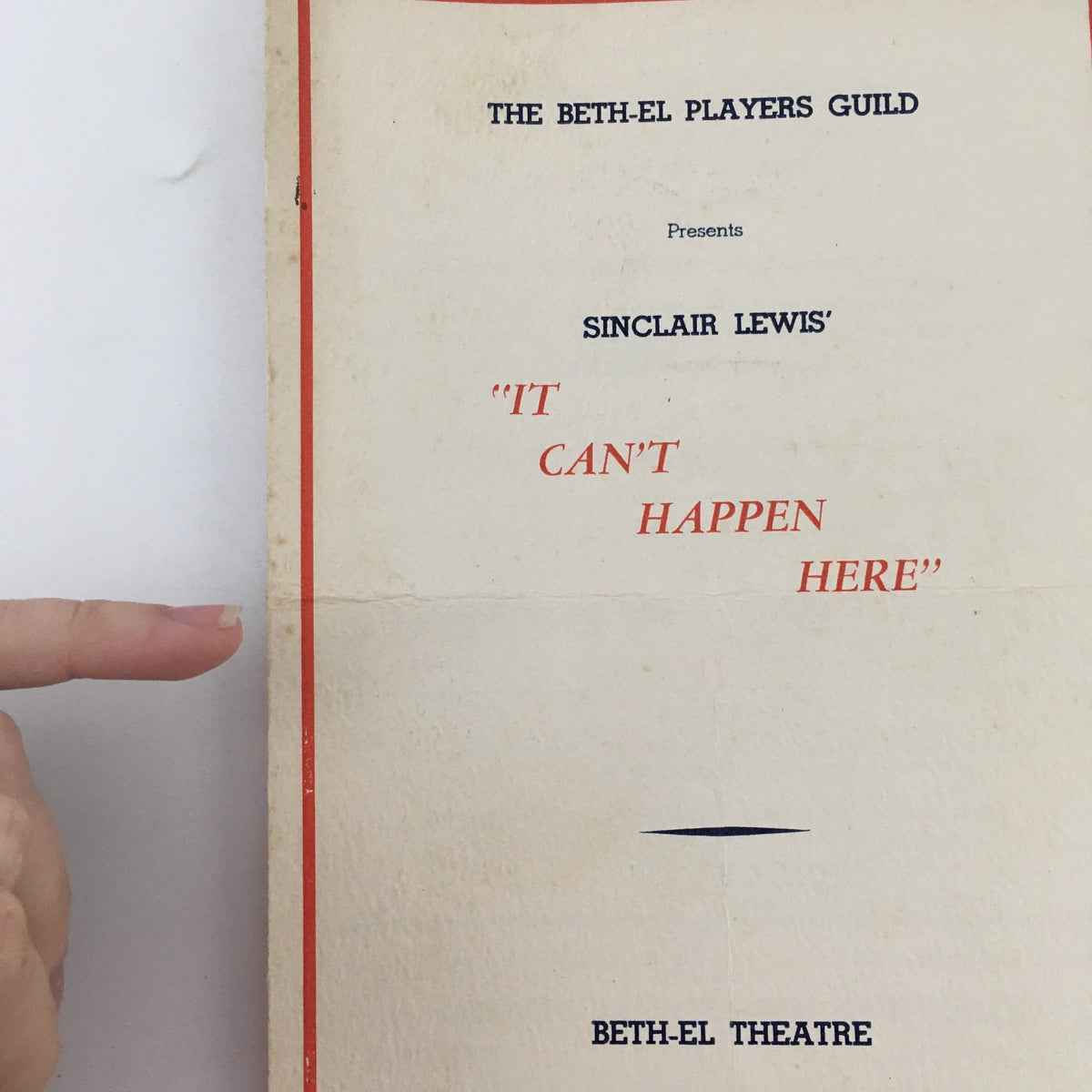 A close-up of the programme cover for the 1935 Beth-El Theatre production of ‘It Can’t Happen Here’ by Sinclair Lewis, showing the title and theatre name.