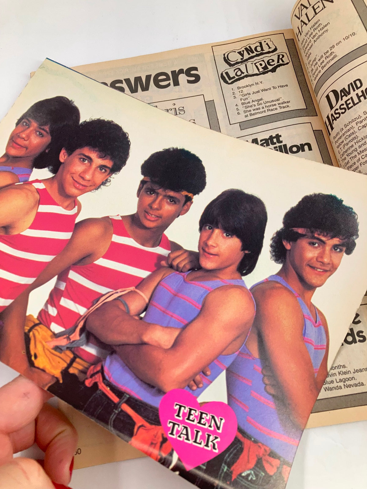 VTG Teen Trivia Magazine Fall 1984 Cover featuring a group of teenagers posing and showcasing 80s fashion.