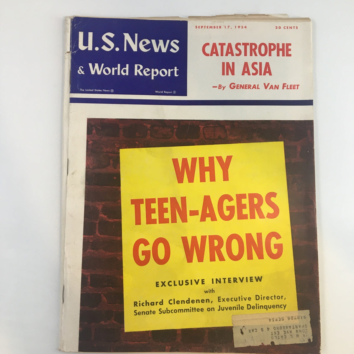 Cover of US News & World Report Magazine September 17 1954 featuring the headline 'Why Teen-Agers Go Wrong' alongside an exclusive interview on juvenile delinquency.