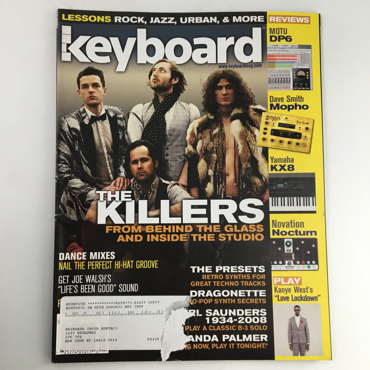Keyboard Magazine January 2009 cover featuring The Killers, Joe Walsh, and Dave Smith Mopho synthesizer, showcasing music articles and interviews.