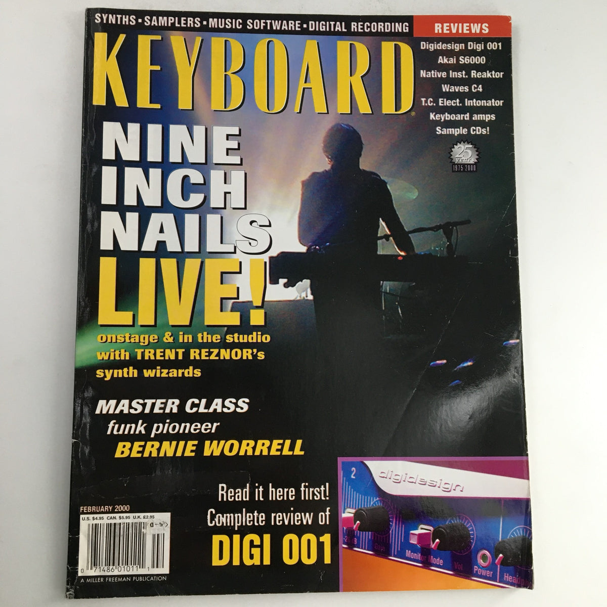 Keyboard Magazine February 2000 featuring Trent Reznor of Nine Inch Nails on the cover, showcasing the masterclass with funk pioneer Bernie Worrell.