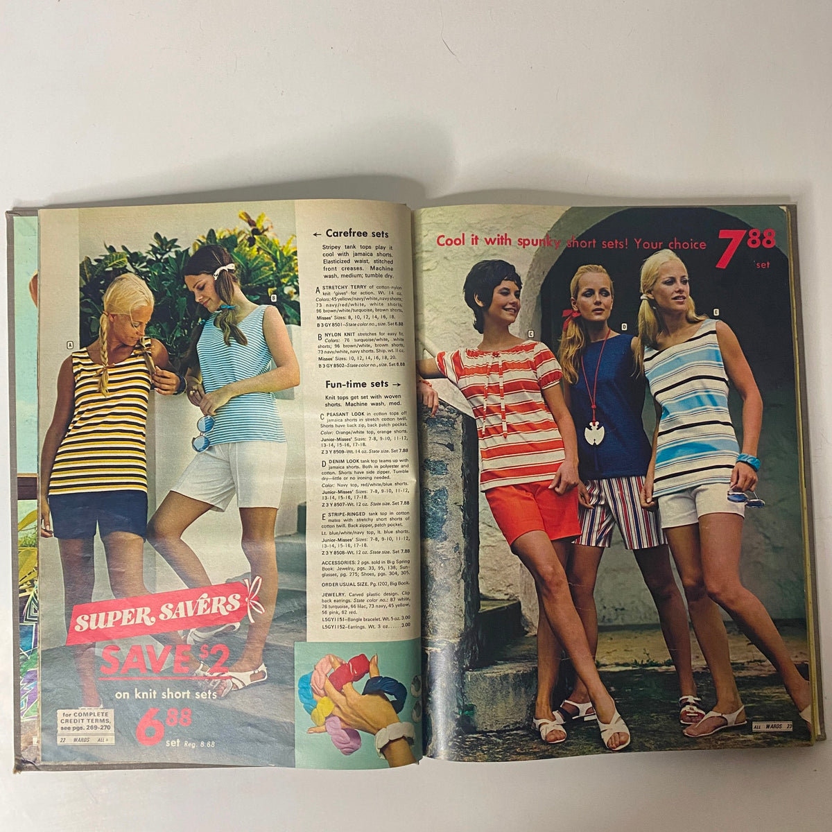 Inside pages of the 1971 Montgomery Ward Summer Catalog showcasing colorful summer outfits for women, featuring stylish short sets and vibrant beachwear options.