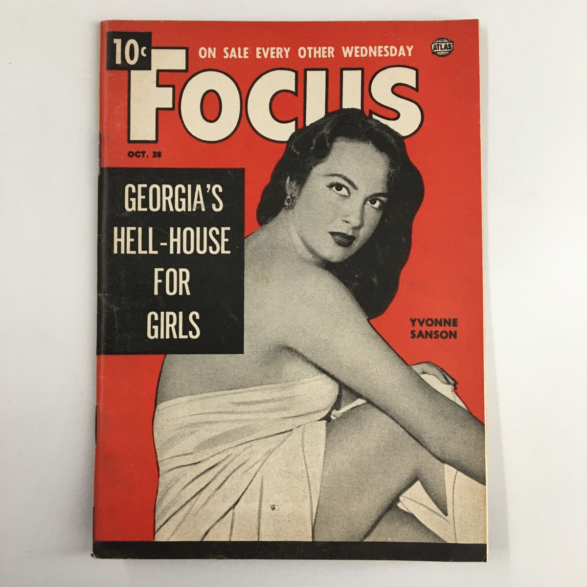 VTG Focus Magazine October 28, 1953 featuring Yvonne Sanson with the headline 'Georgia's Hell-House for Girls', showcasing vintage design and cultural nostalgia.