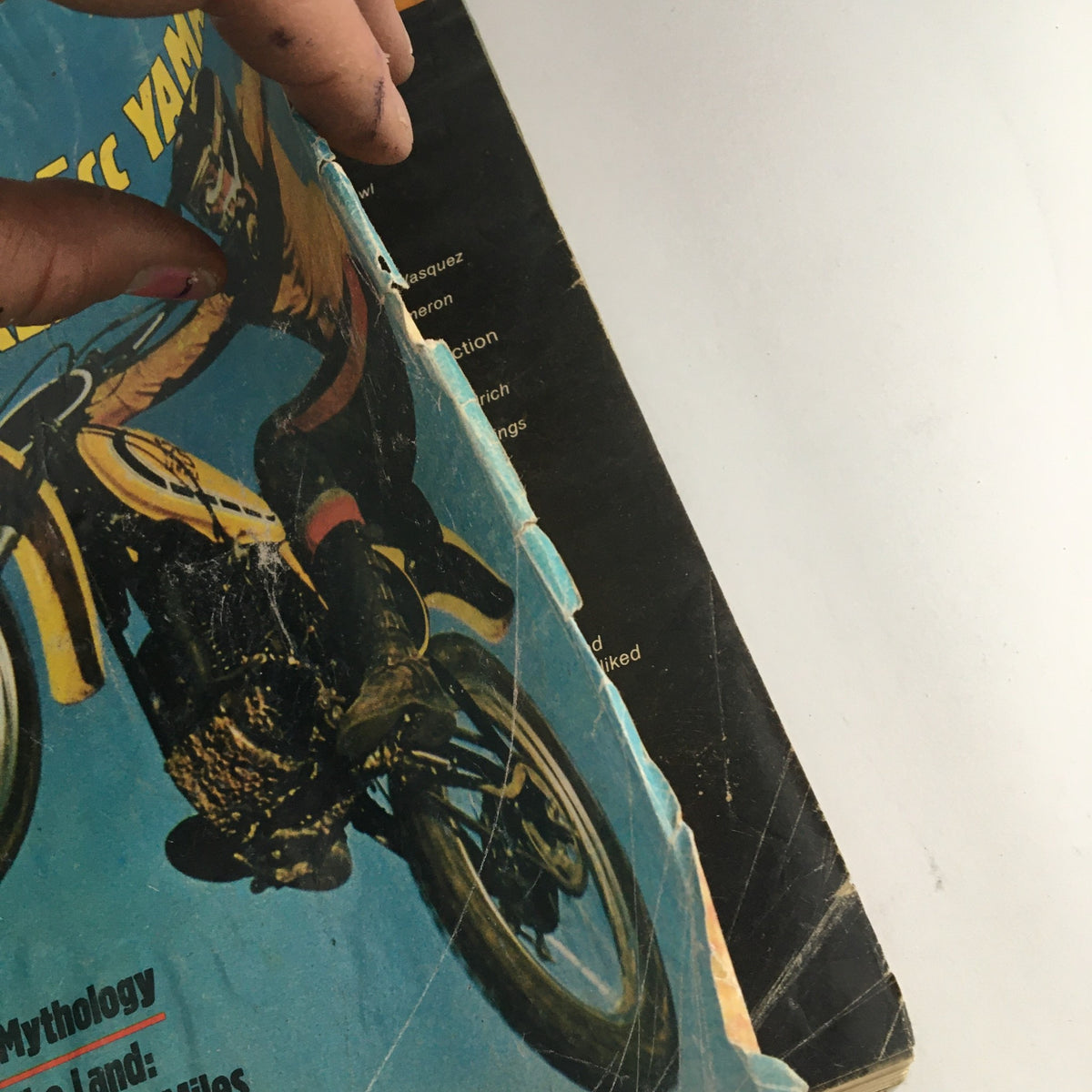 Cycle Magazine March 1975 125cc Yamaha Monoshocker & Honda Lyrical CB-400F Sport