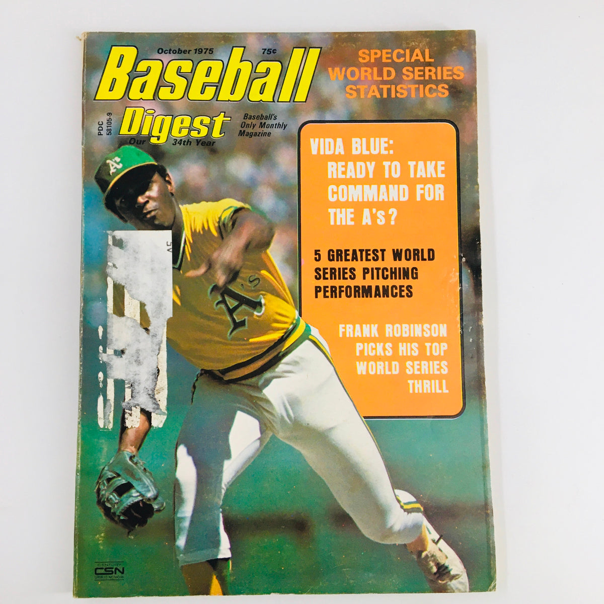 VTG Baseball Digest Magazine October 1975 cover featuring Vida Blue and Frank Robinson, highlighting World Series statistics and notable pitching performances.