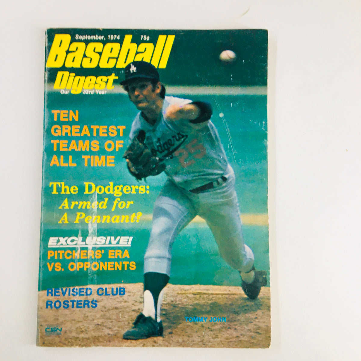 VTG Baseball Digest Magazine September 1974 featuring Tommy John of the Dodgers, showcasing articles on the Dodgers' 1974 pennant race, and highlighting the era's baseball strategies.
