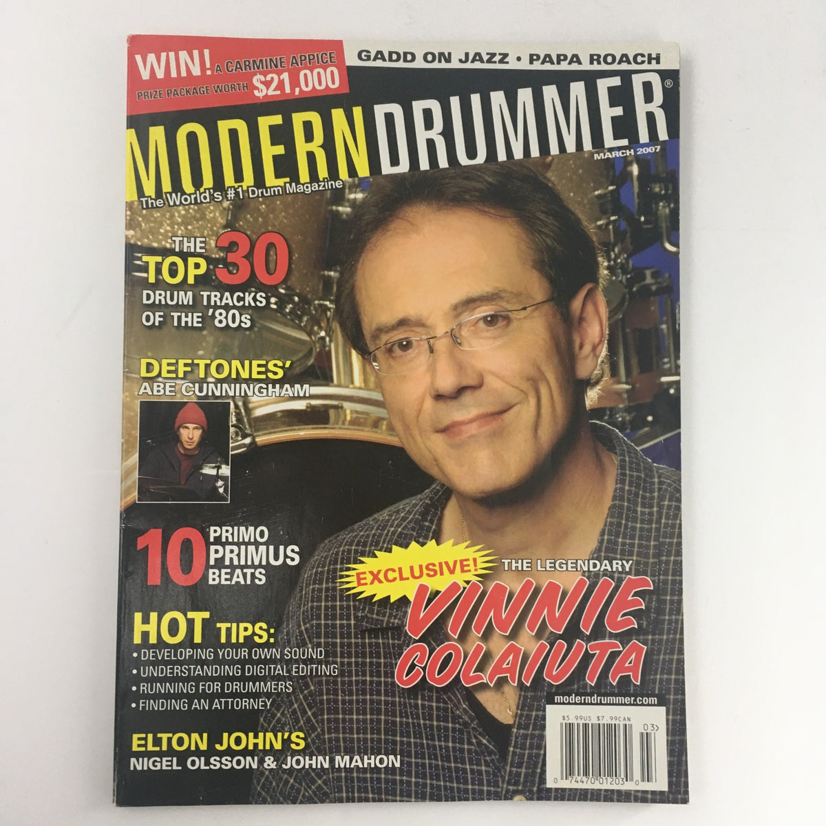 Cover of Modern Drummer Magazine March 2007 featuring Abe Cunningham from Deftones and Vinnie Colaiuta. Highlights include top 30 drum tracks of the '80s, drumming tips, and iconic interviews.