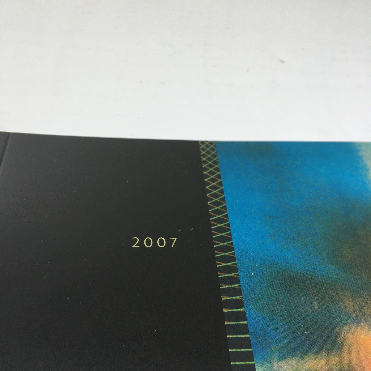 Detailed view of the spine of the 2007 Jaguar PG 28 Dealership Car Auto Brochure Catalog, featuring the year 2007.