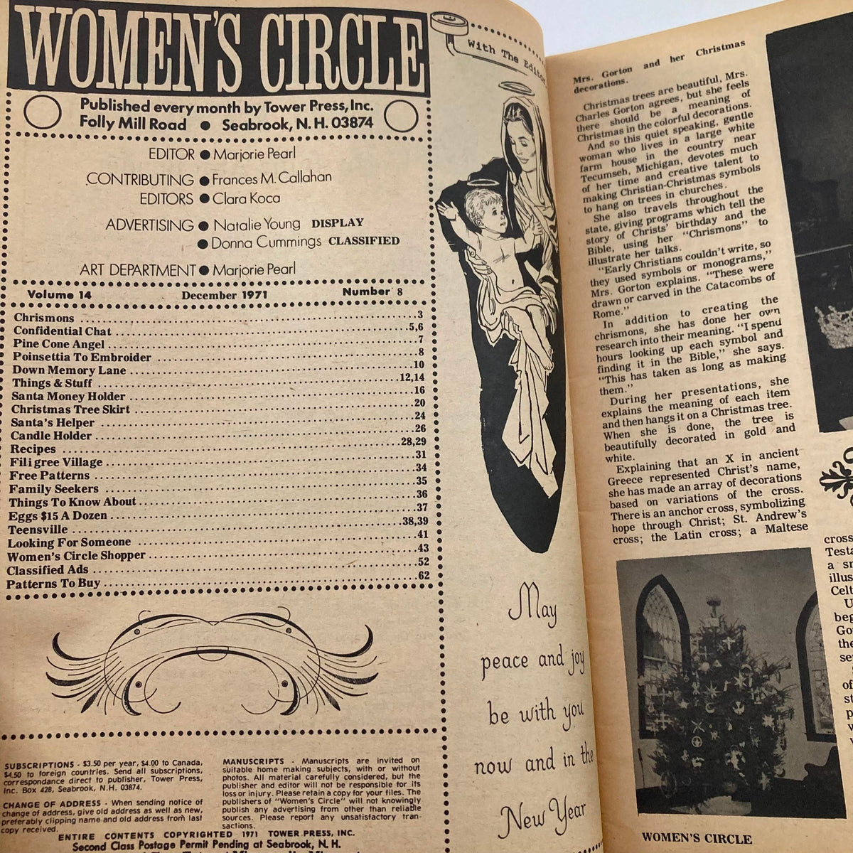 Interior page of VTG Women's Circle Magazine December 1971 displaying the table of contents, highlighting popular topics like Christmas crafts, holiday recipes, and vintage homemaking tips.