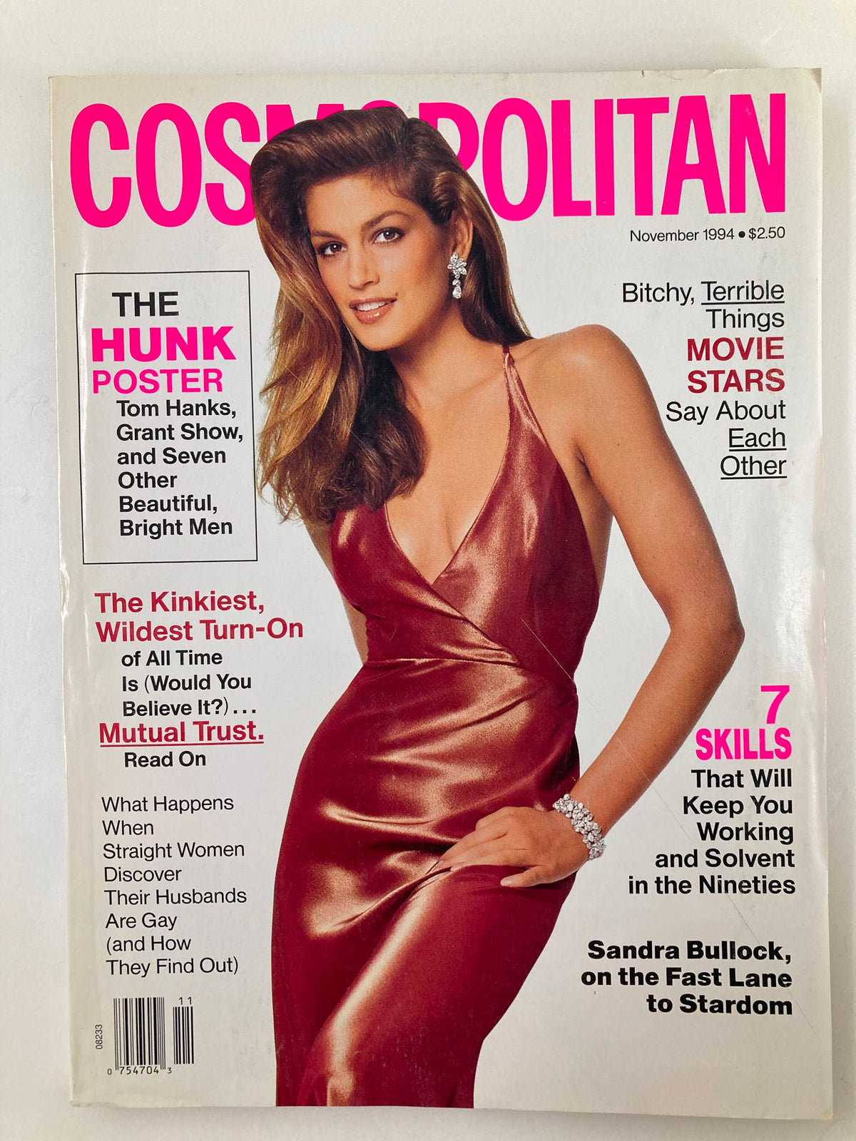 Cover of Cosmopolitan Magazine November 1994 featuring Cindy Crawford, showcasing her glamorous style and beauty with bold headlines.