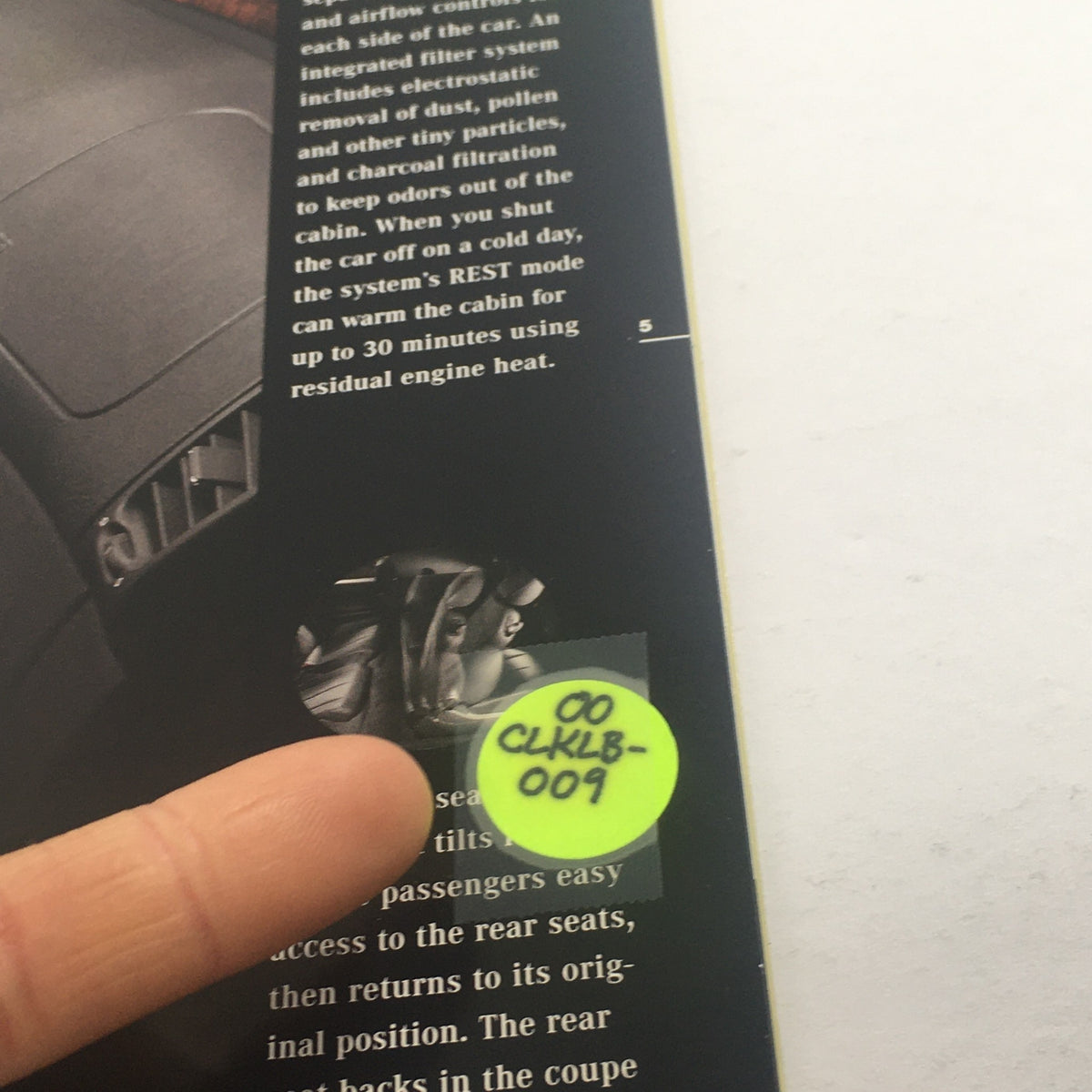 Interior page of the 2000 Mercedes-Benz CLK-Class Dealership Car Auto Brochure Catalog featuring details about the cabin air filter system.